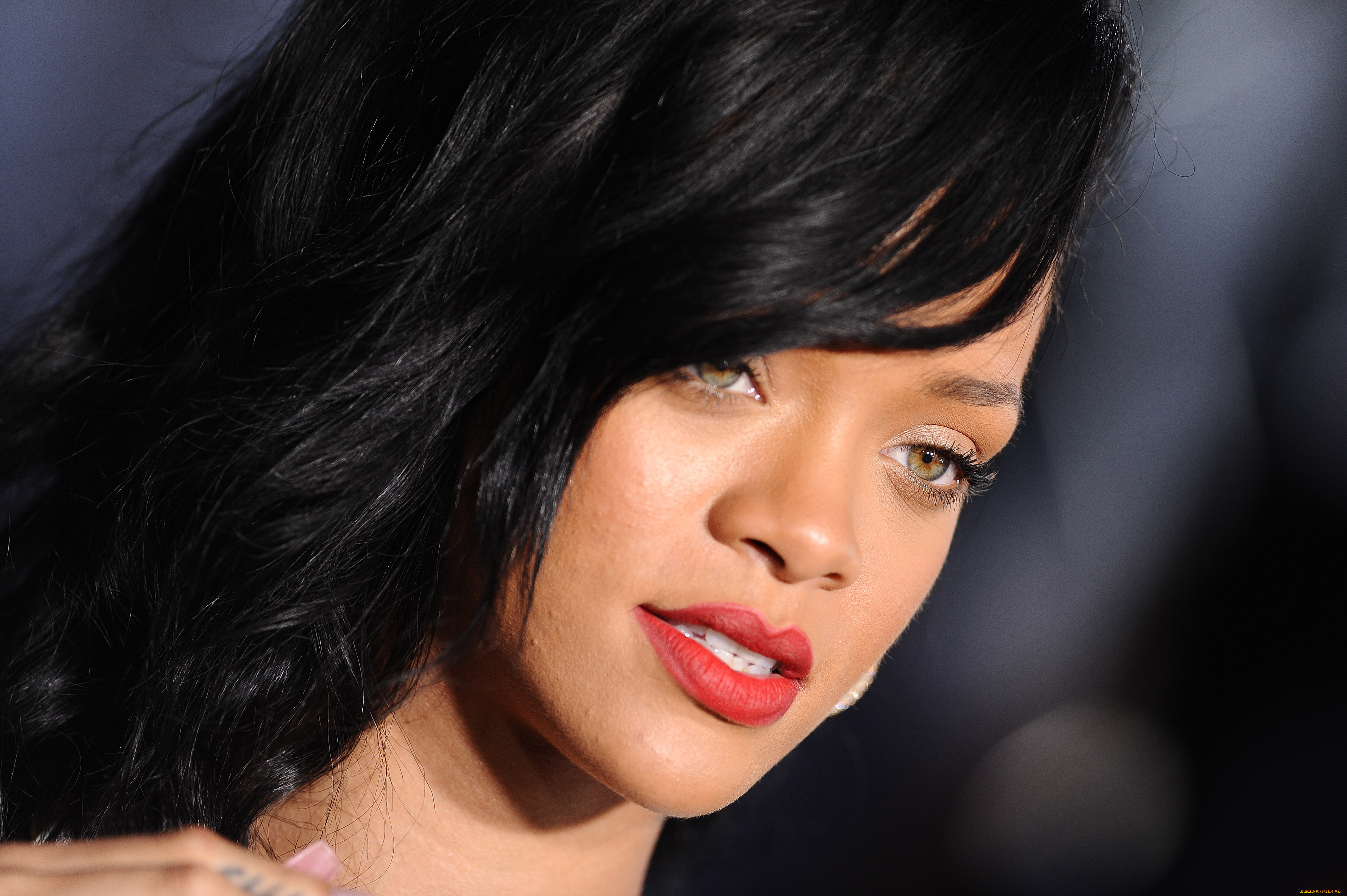 rihanna, музыка, сша, актриса, филантроп, продюсер, автор, песен, певица