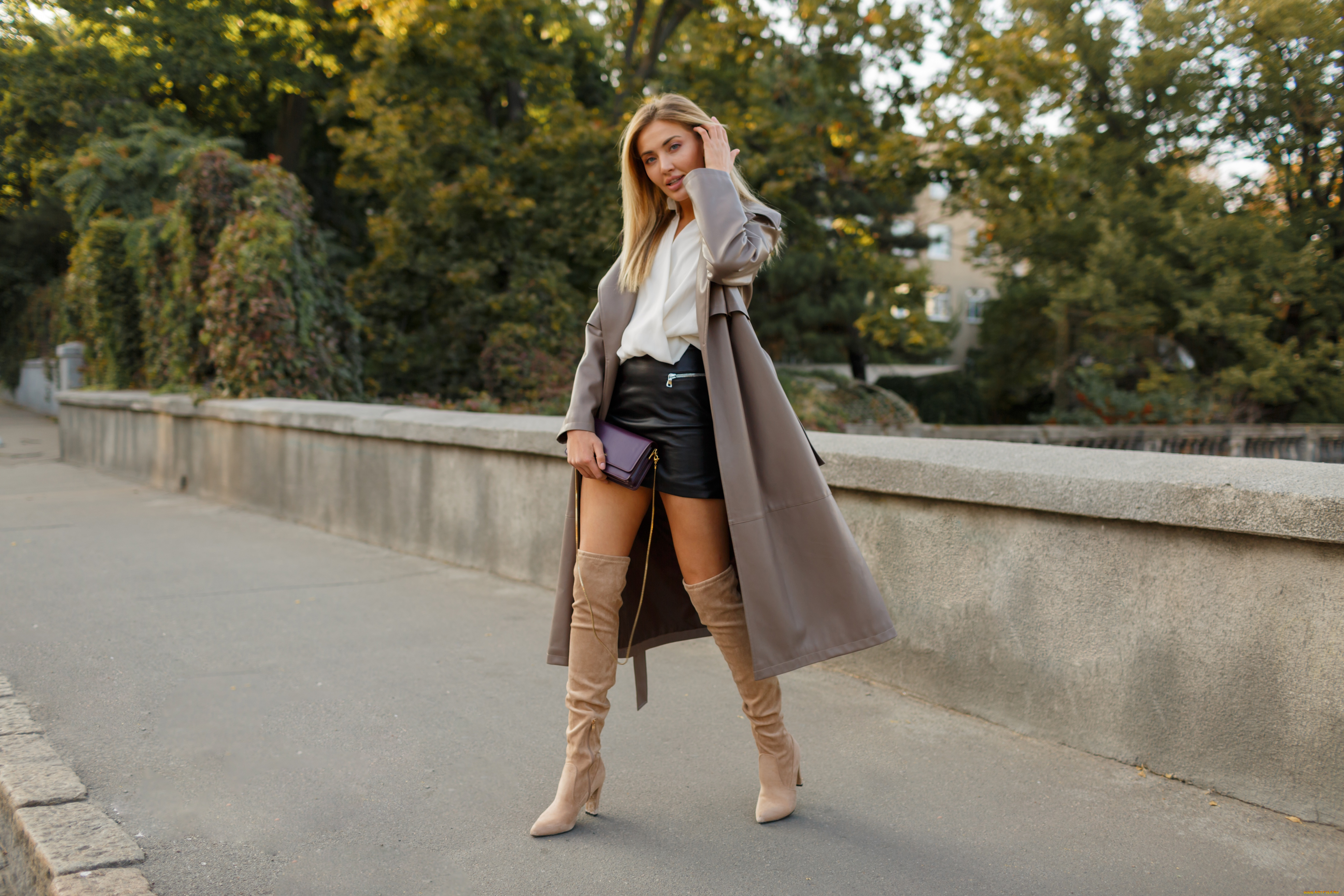 девушка, -, girl, девушки, -, блондинки, , светловолосые, девушка, женщина, блондинка, светловолосая, сексуальная, модель, звезда, позирует, разная, обувь, верхняя, стильная, одежда, нижнее, эротическое, бельё, трусы, лифчик, колготки, чулки, аксессуары, макияж, и, множество, элементов, на, фотографии