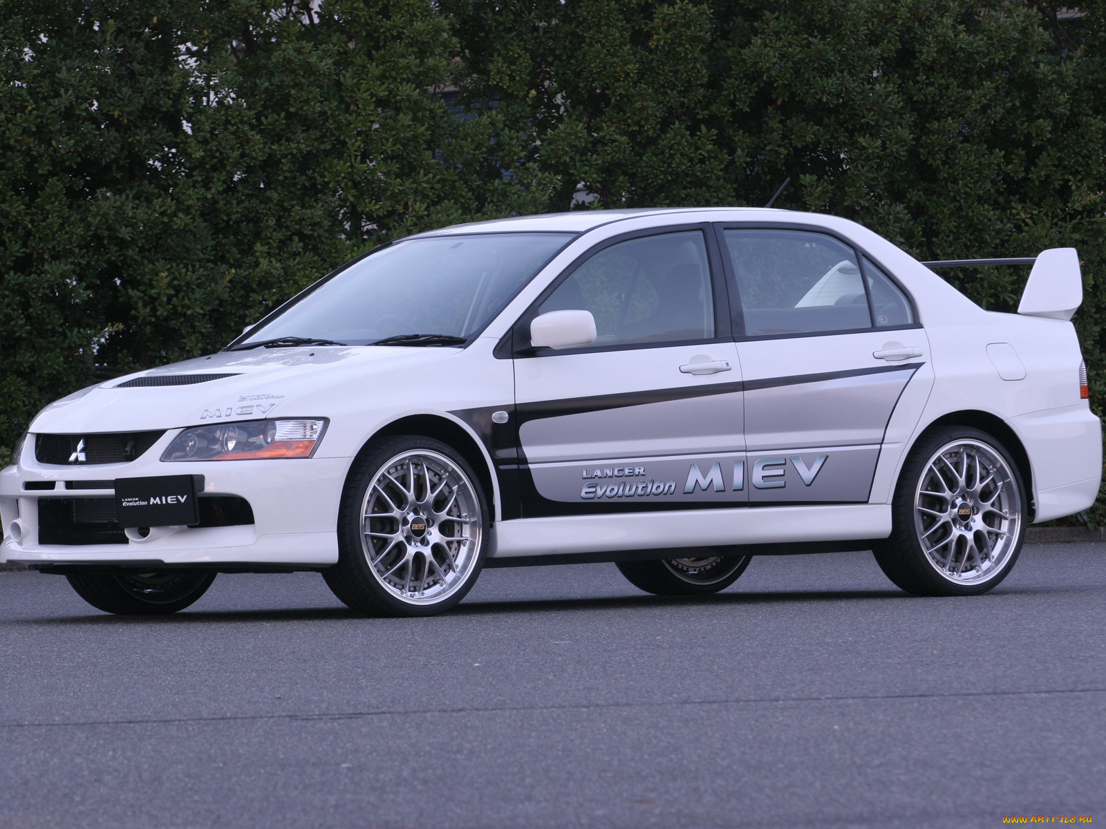 автомобили, mitsubishi