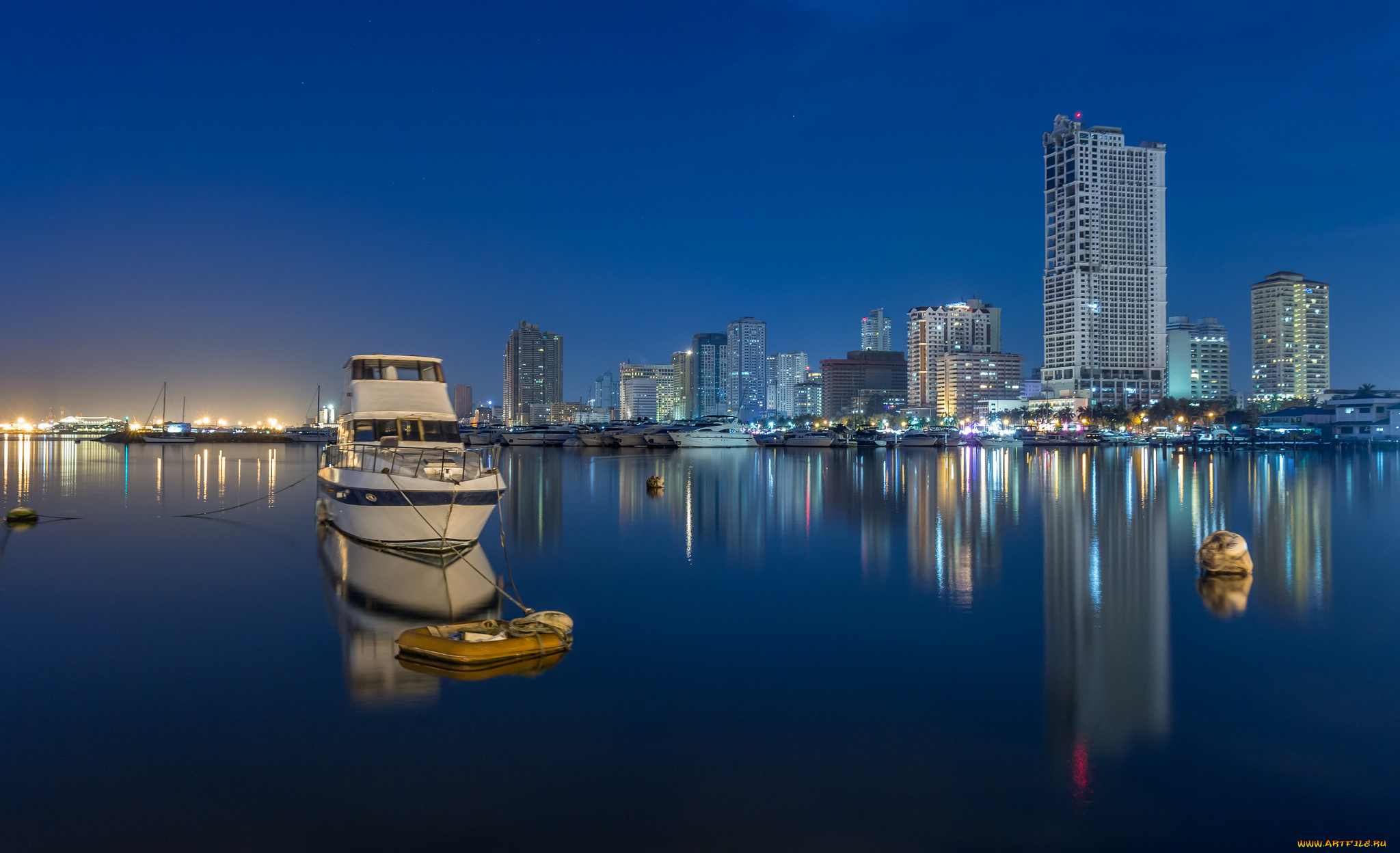 корабли, Яхты, город, залив, яхта, ночь