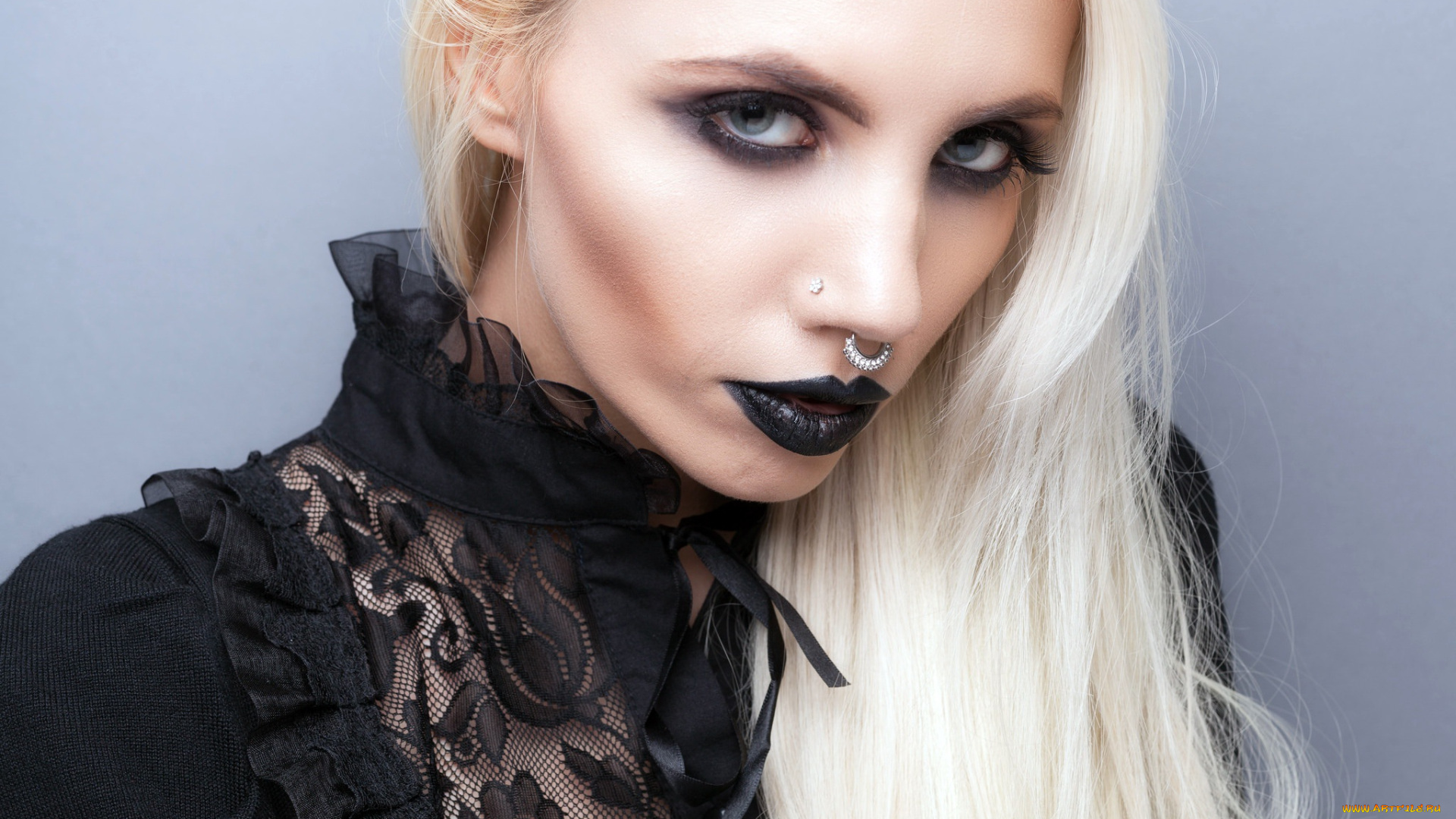 девушки, -, лица, , портреты, блондинка, лицо, макияж, пирсинг, блузка