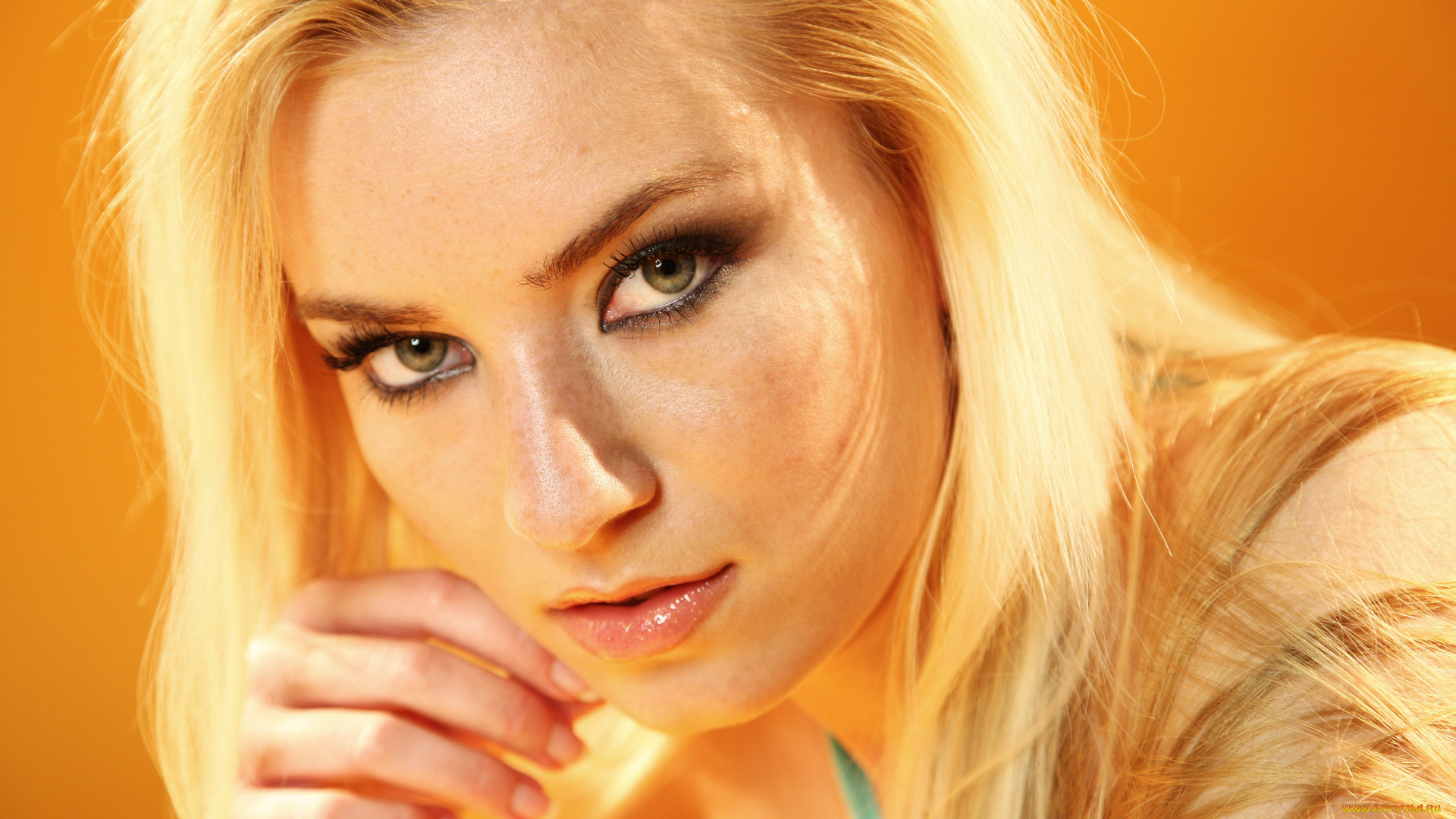 Diana, Fox, девушки