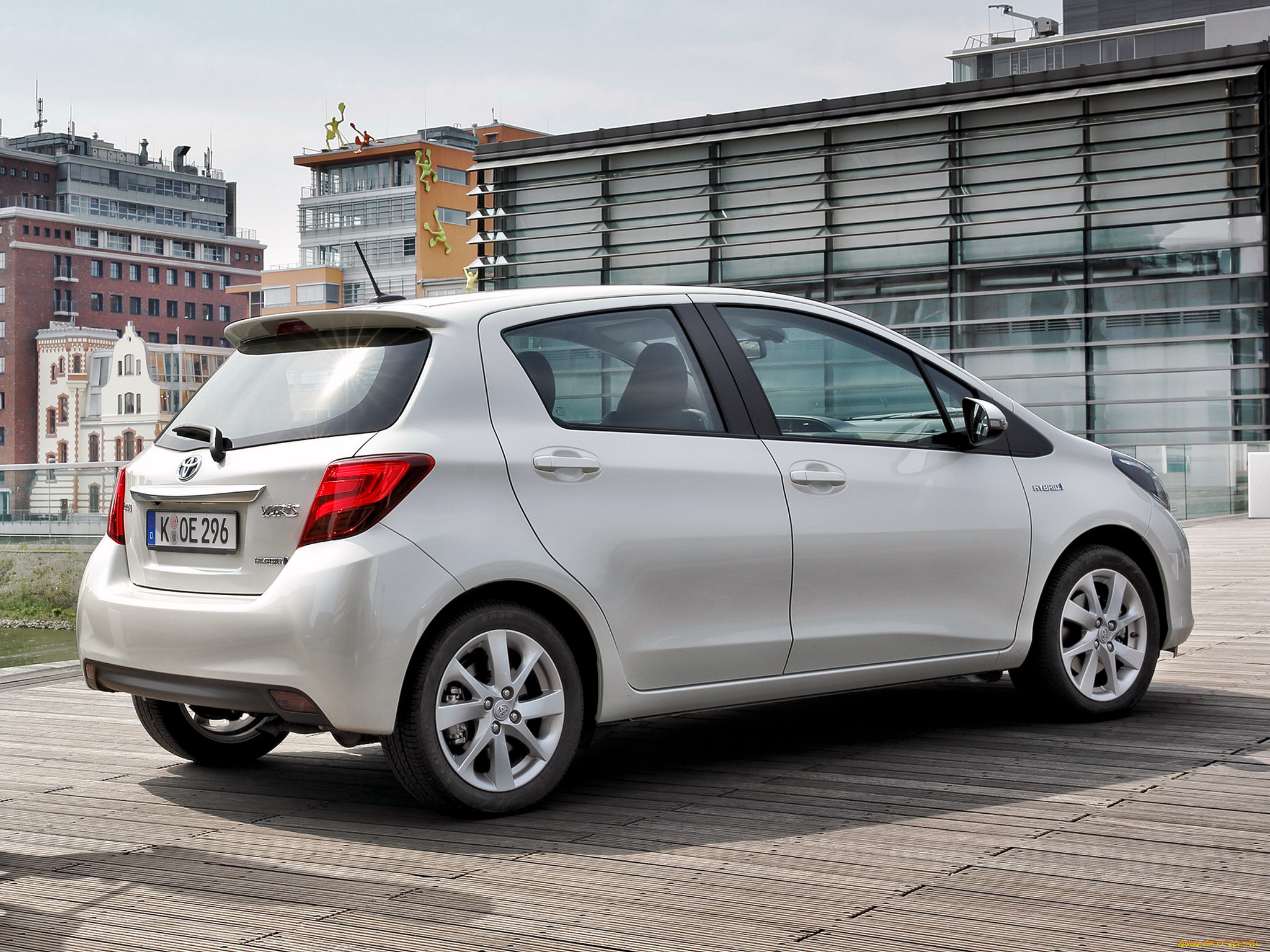 автомобили, toyota, 2014г, hybrid, yaris