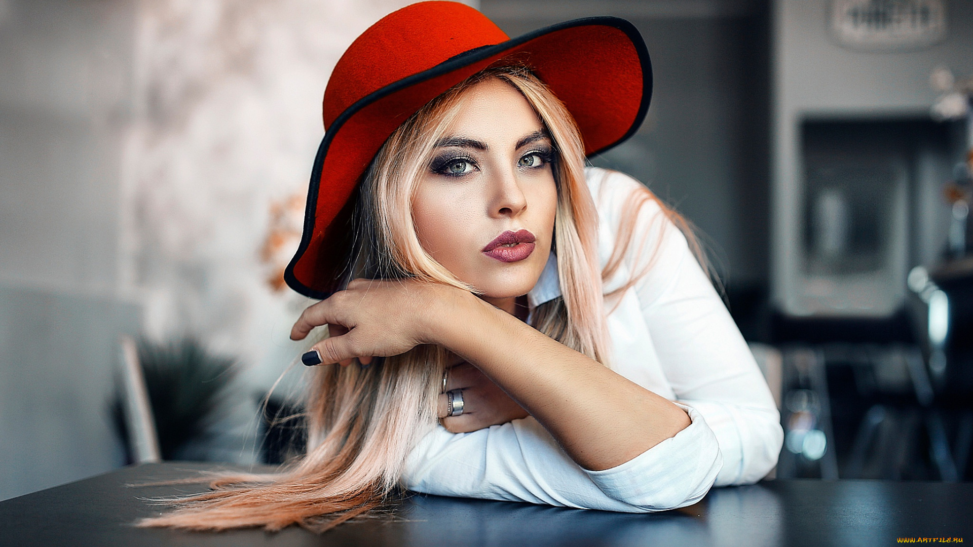 девушки, alessandro, di, cicco, девушка, боке, макияж, прическа, красотка, красная, блондинка, alessandro, di, cicco, шляпа, взгляд, портрет