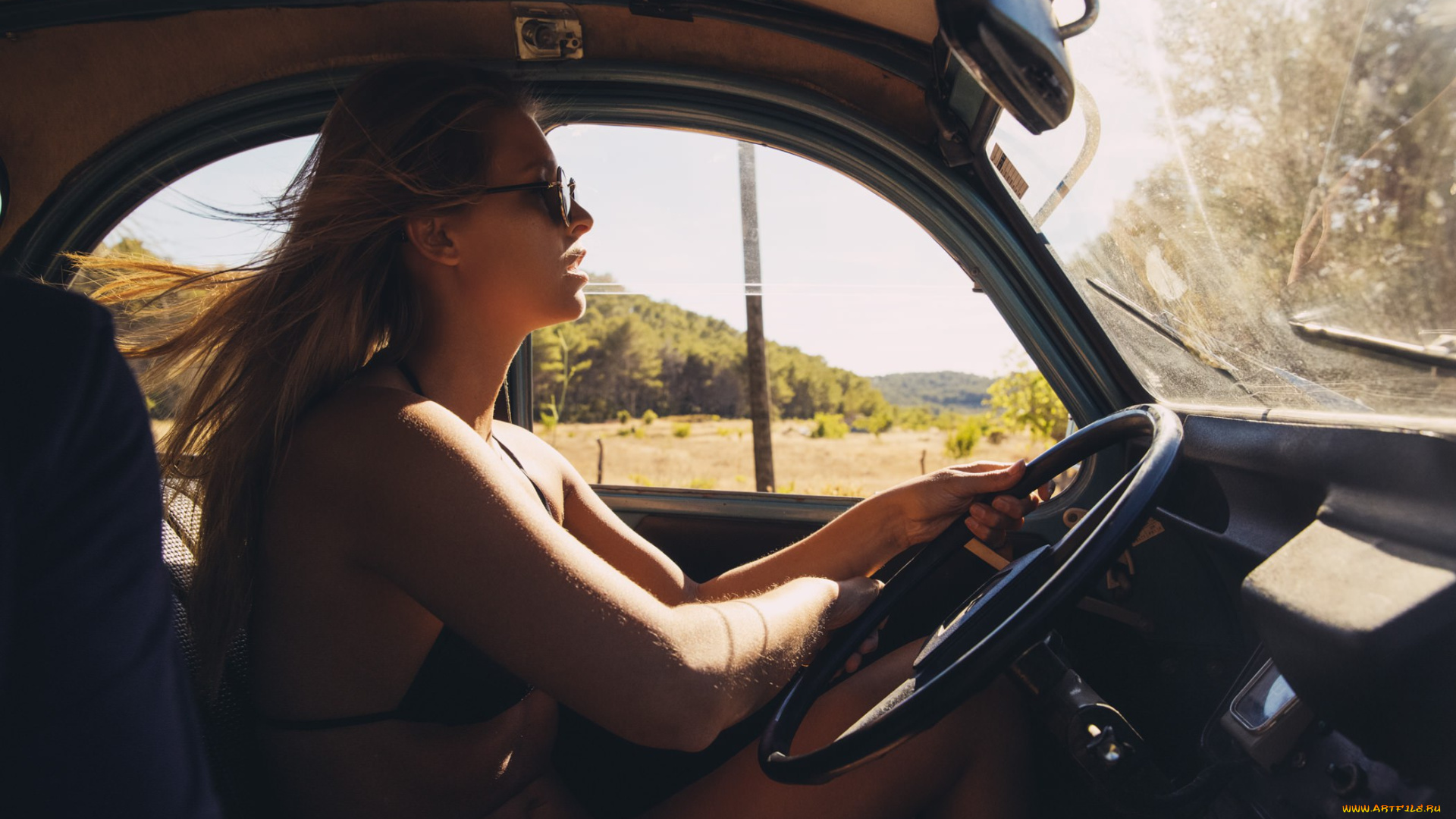 marisa, papen, девушки, блондинка, купальник, очки, машина, руль