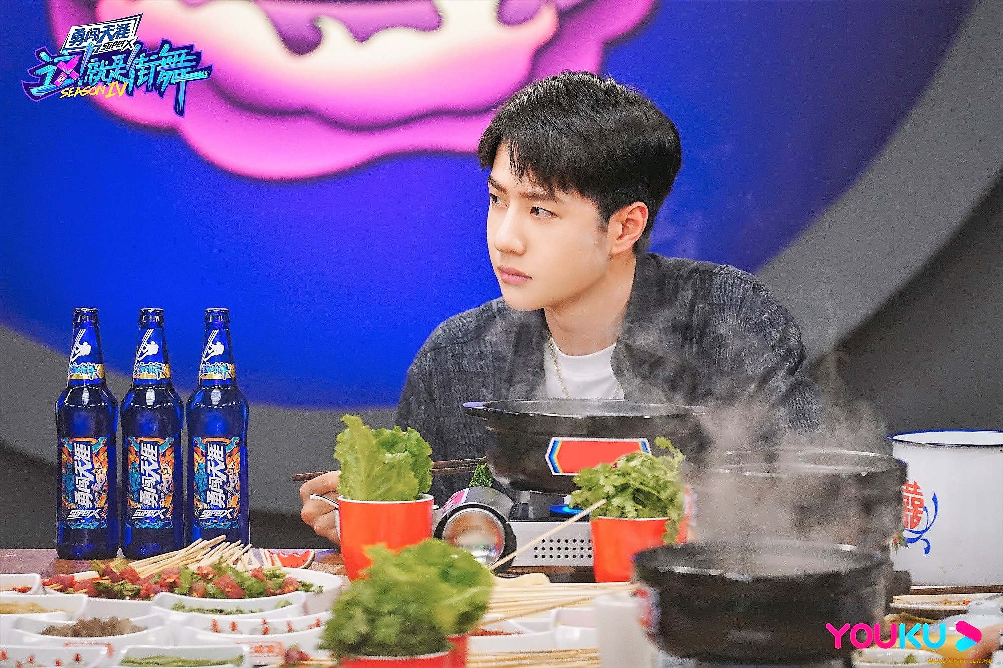 мужчины, wang, yi, bo, шоу, капитан, еда