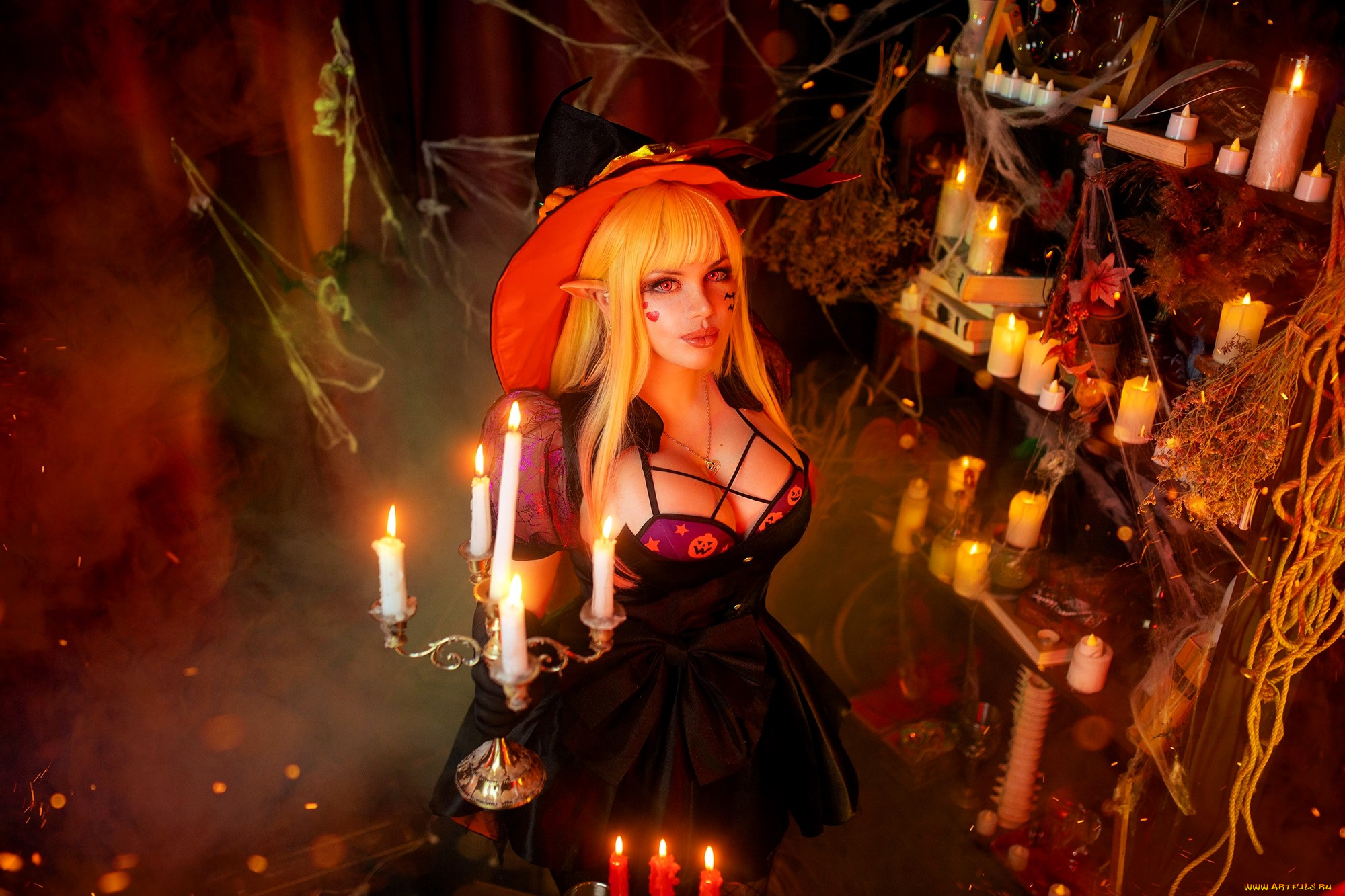 девушки, алиса, арефьева, хэллоуин, образ, косплей, ведьма, костюм, наряд, шляпа, платье, тыквы, белье, свечи