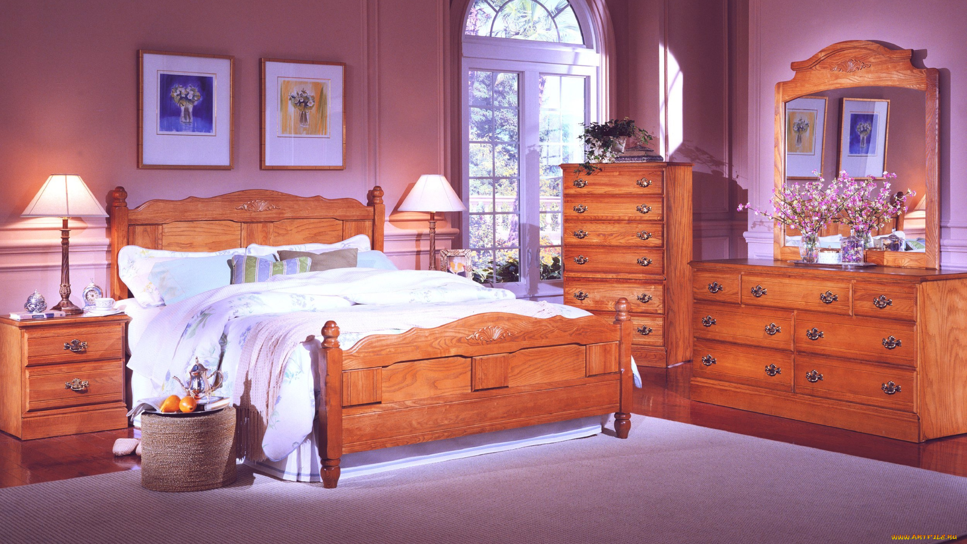 интерьер, спальня, подушки, тумбочки, кровать