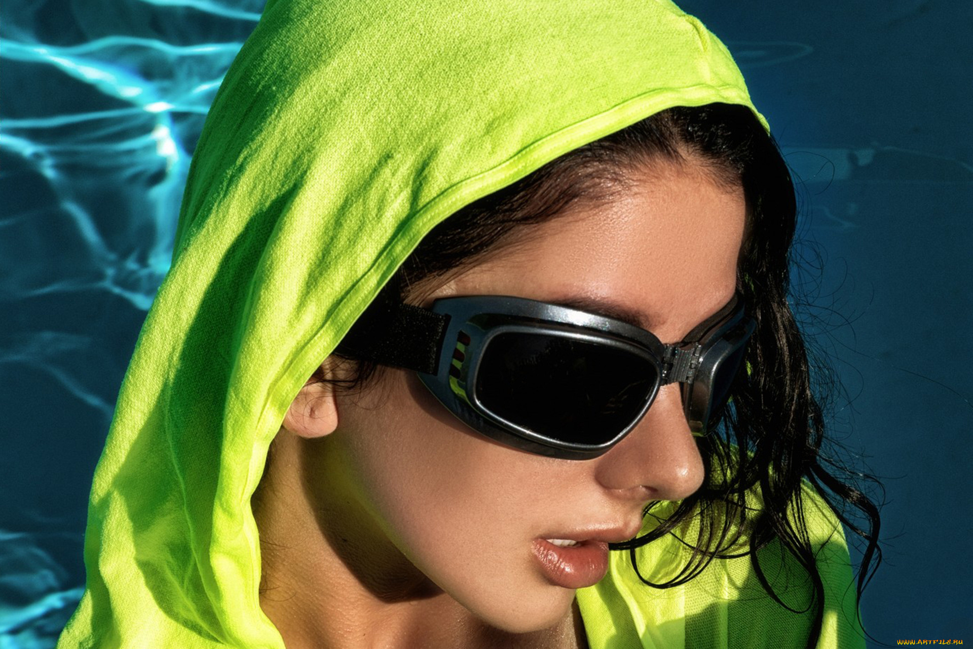 sofie, lilith, девушки, sofie, lilith, nadine, joy, adel, diamond, nadezhda, ponomarenko, девушка, модель, брюнетка, красотка, стройная, сексуальная, поза, причёска, флирт, знойная