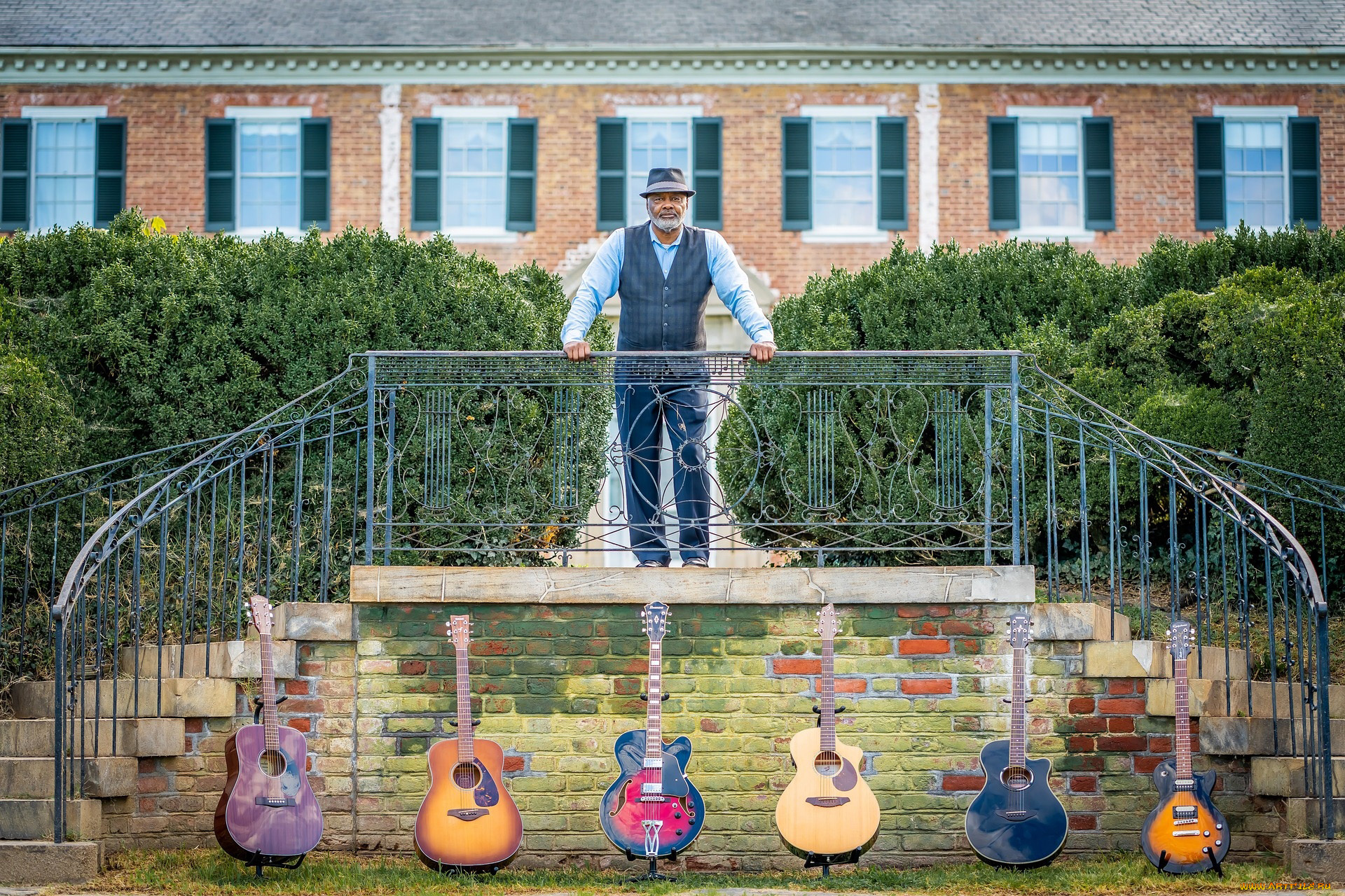 музыка, -другое, пожилой, мужчина, седая, борода, гитары