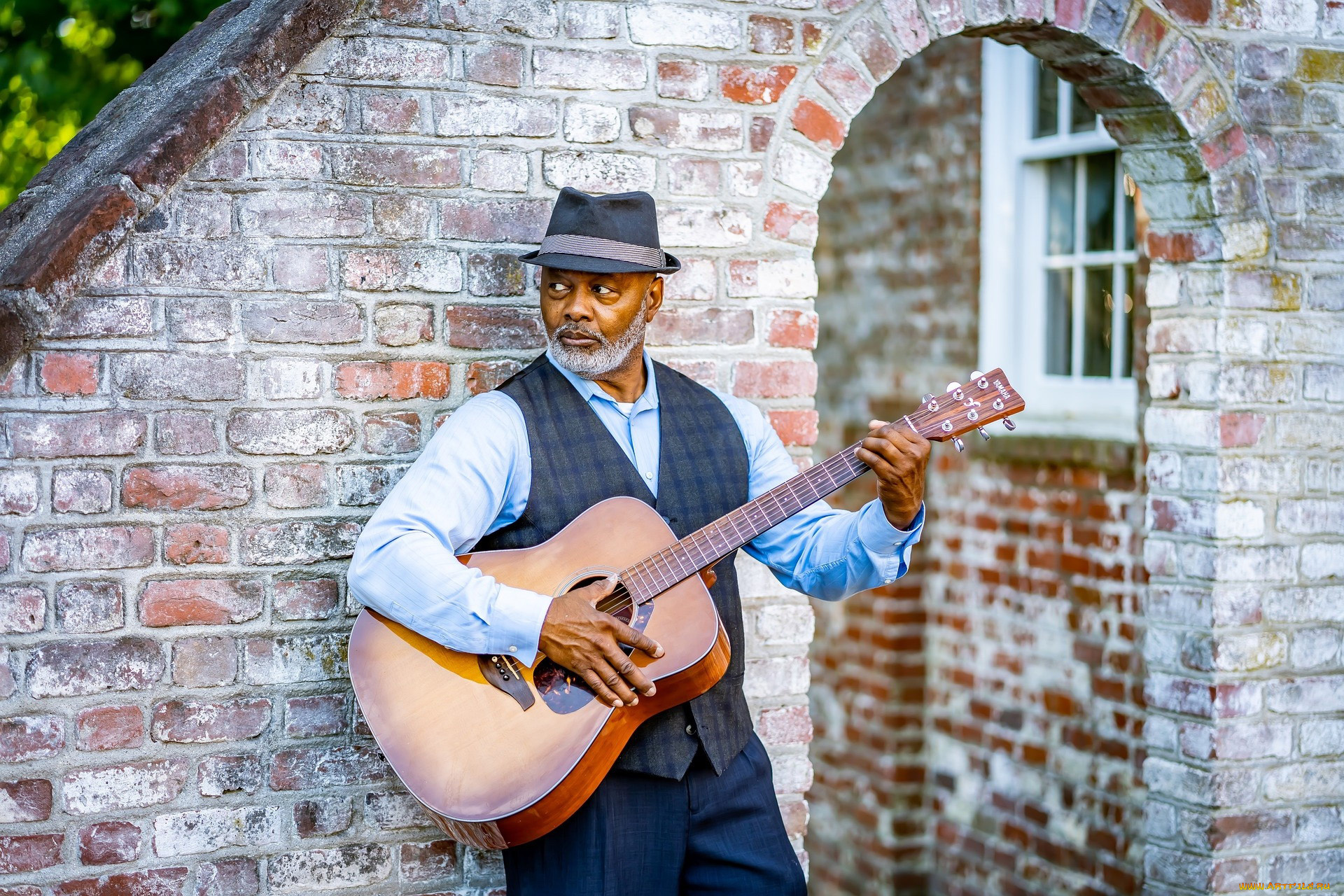 музыка, -другое, пожилой, мужчина, седая, борода, гитара