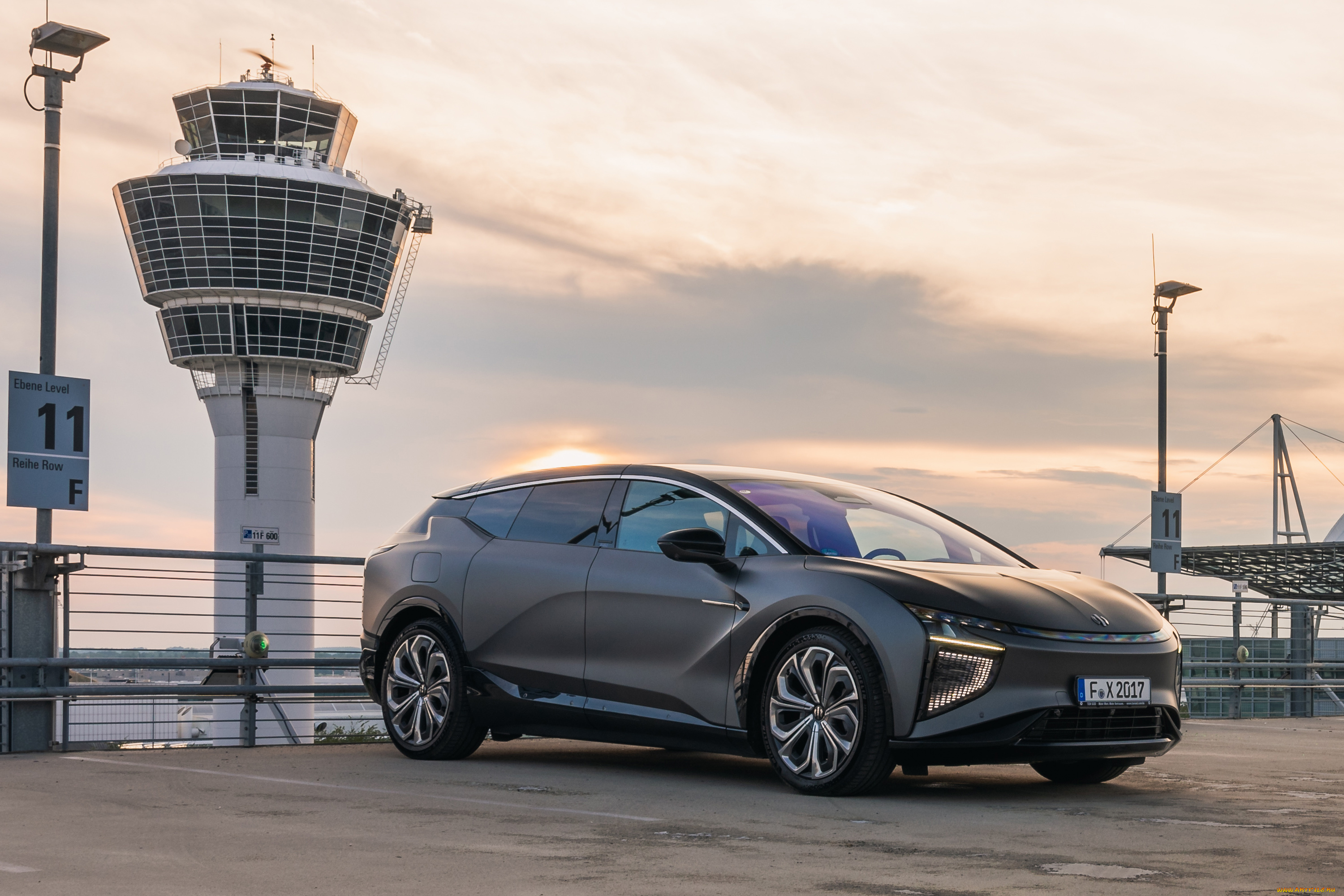 автомобили, hiphi