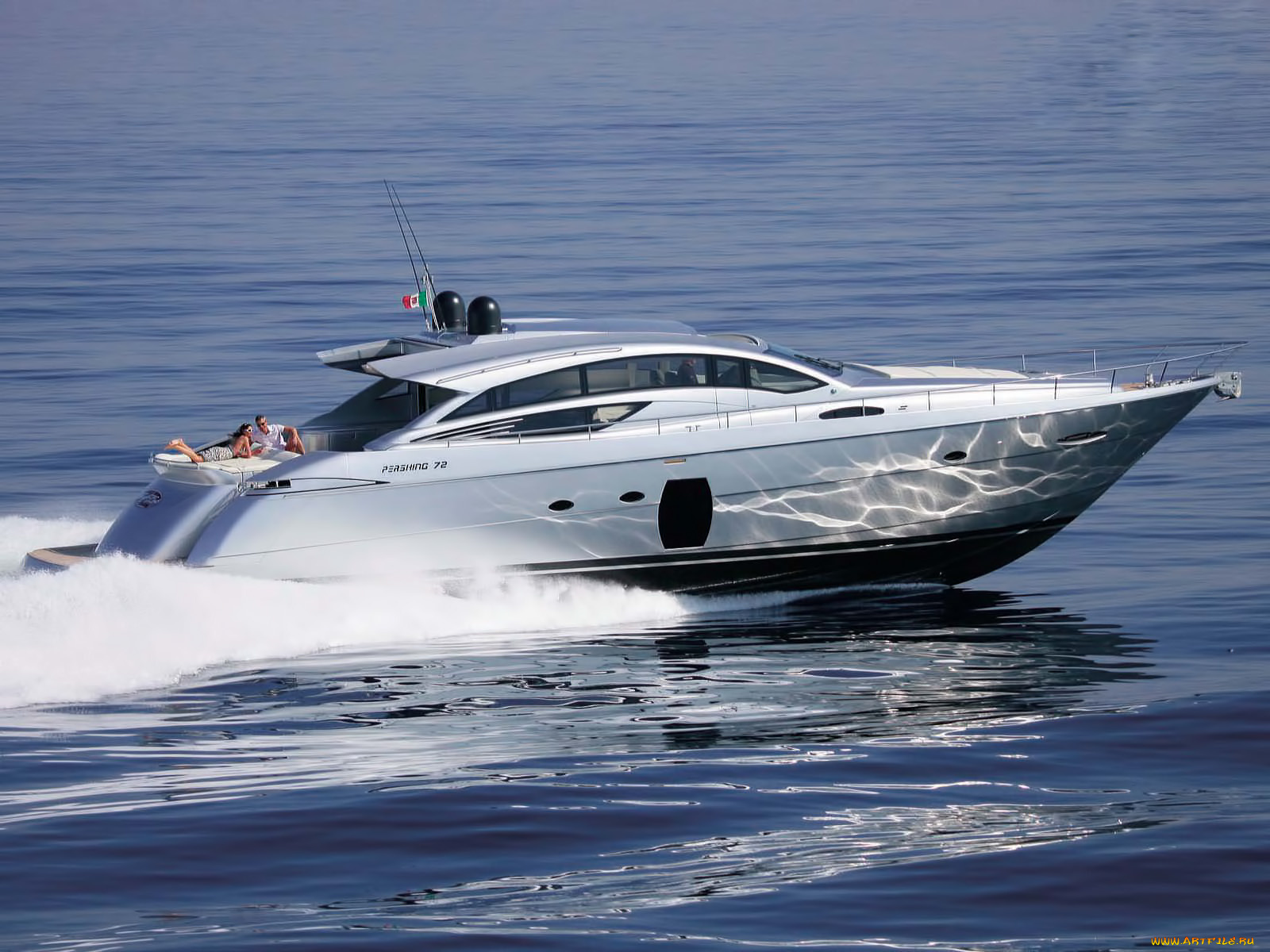 корабли, Яхты