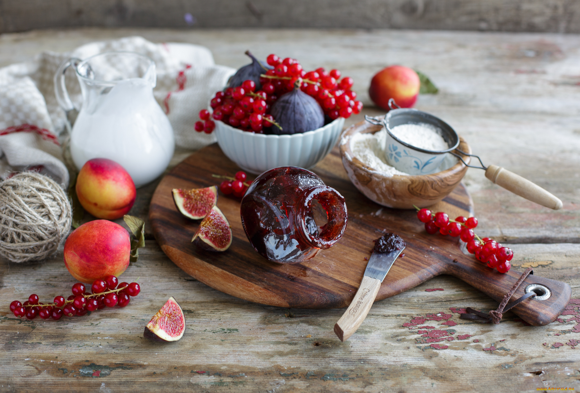 еда, разное, инжир, джем, молоко, красная, смородина, мука, персики, натюрморт, клубок