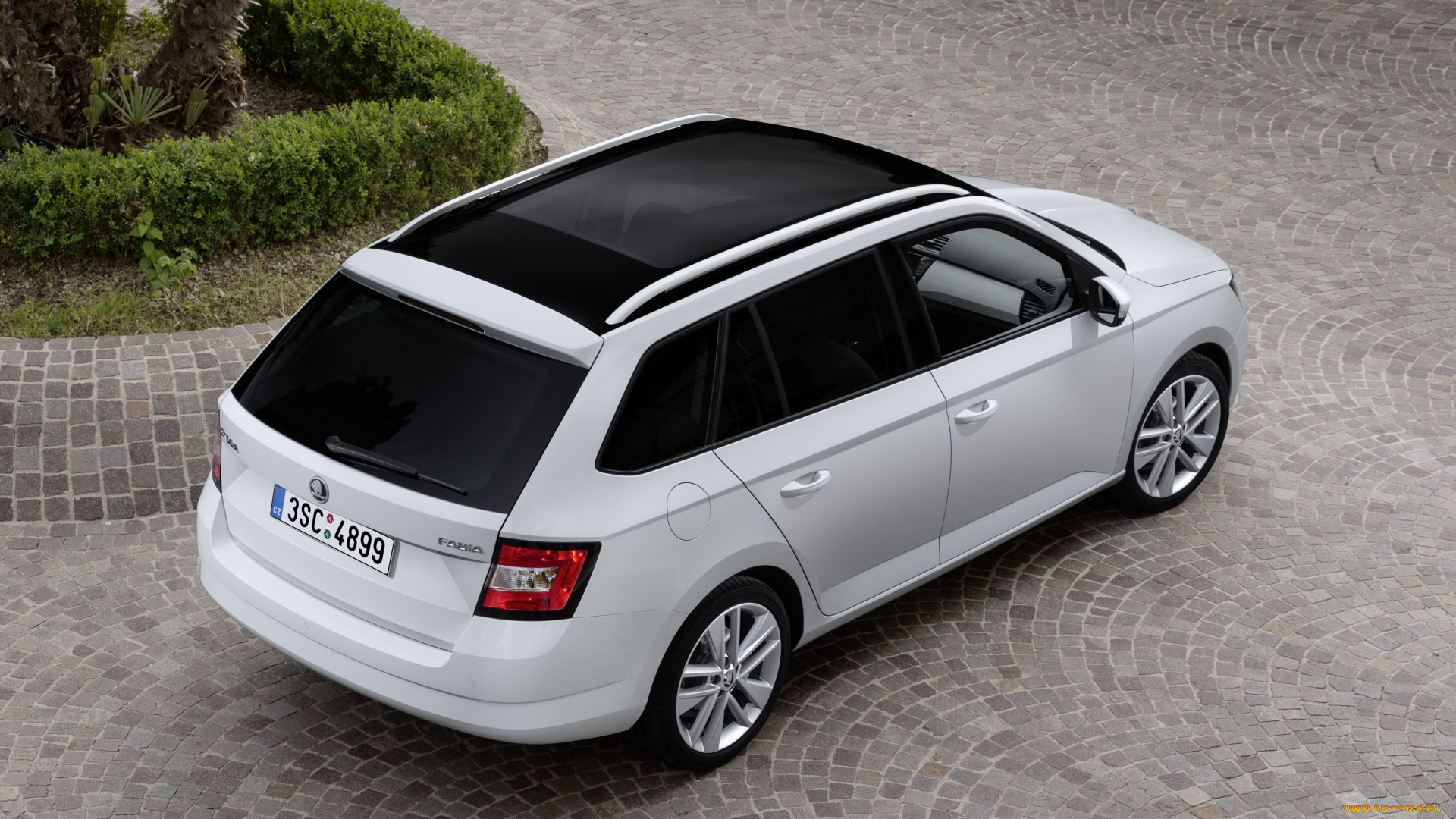 автомобили, toyota, skoda, fabia, светлый, 2015г, combi