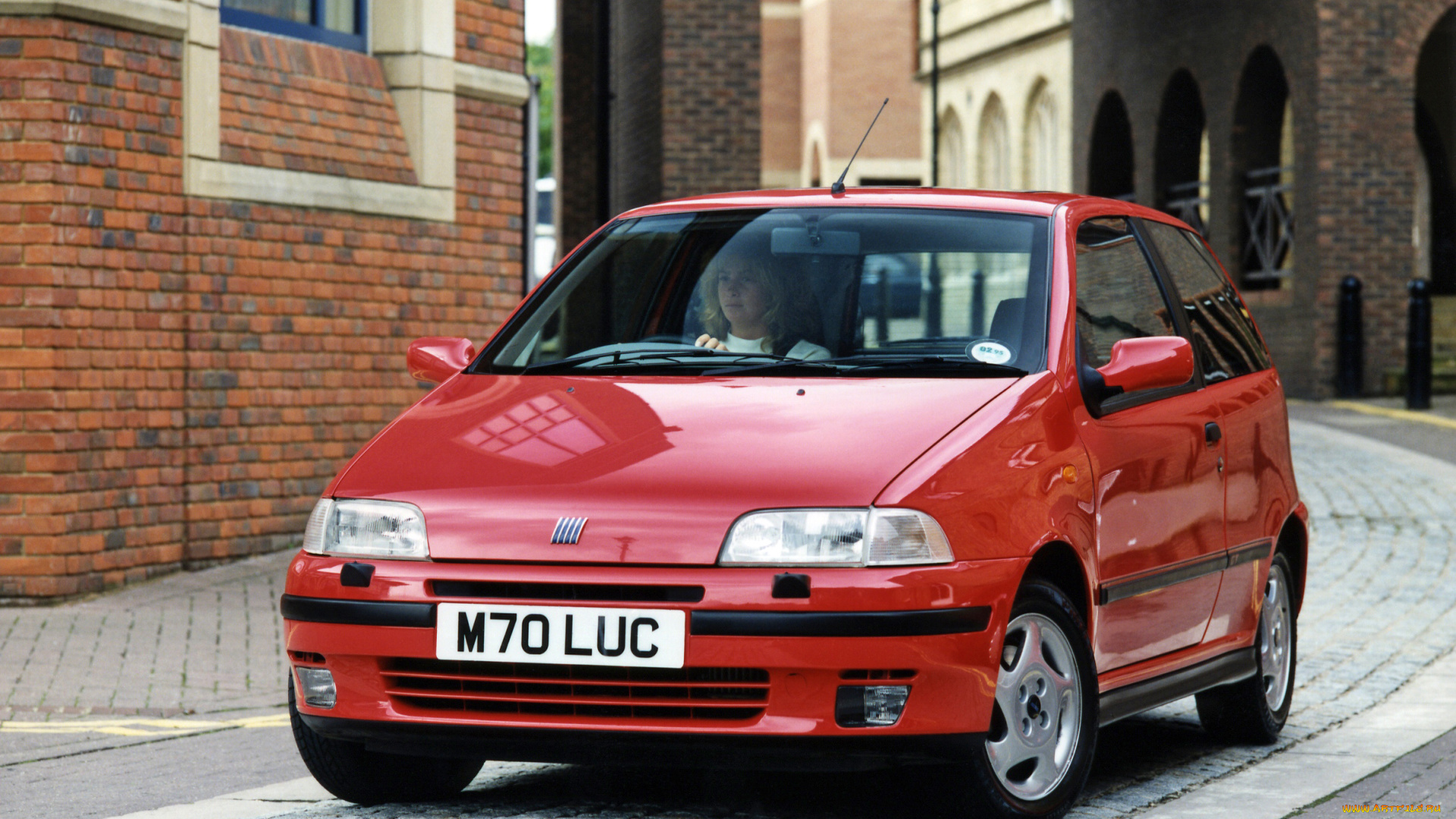 автомобили, fiat