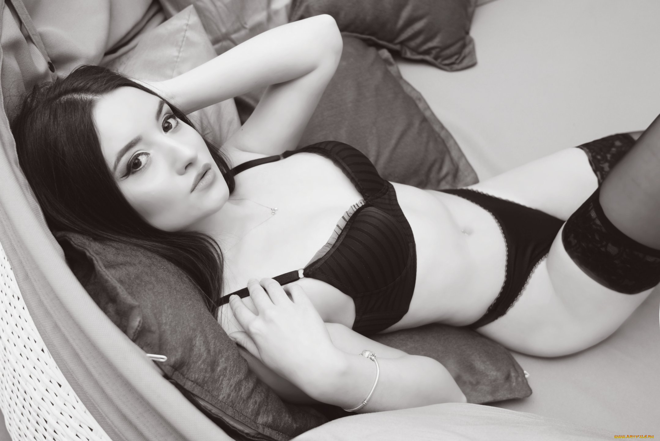 norise, sante, девушки, -, брюнетки, , шатенки, девушка, женщина, брюнетка, темноволосая, сексуальная, модель, звезда, позирует, разная, обувь, верхняя, стильная, одежда, нижнее, эротическое, бельё, трусы, лифчик, колготки, чулки, аксессуары, макияж, и, множество, элементов, на, фотографии