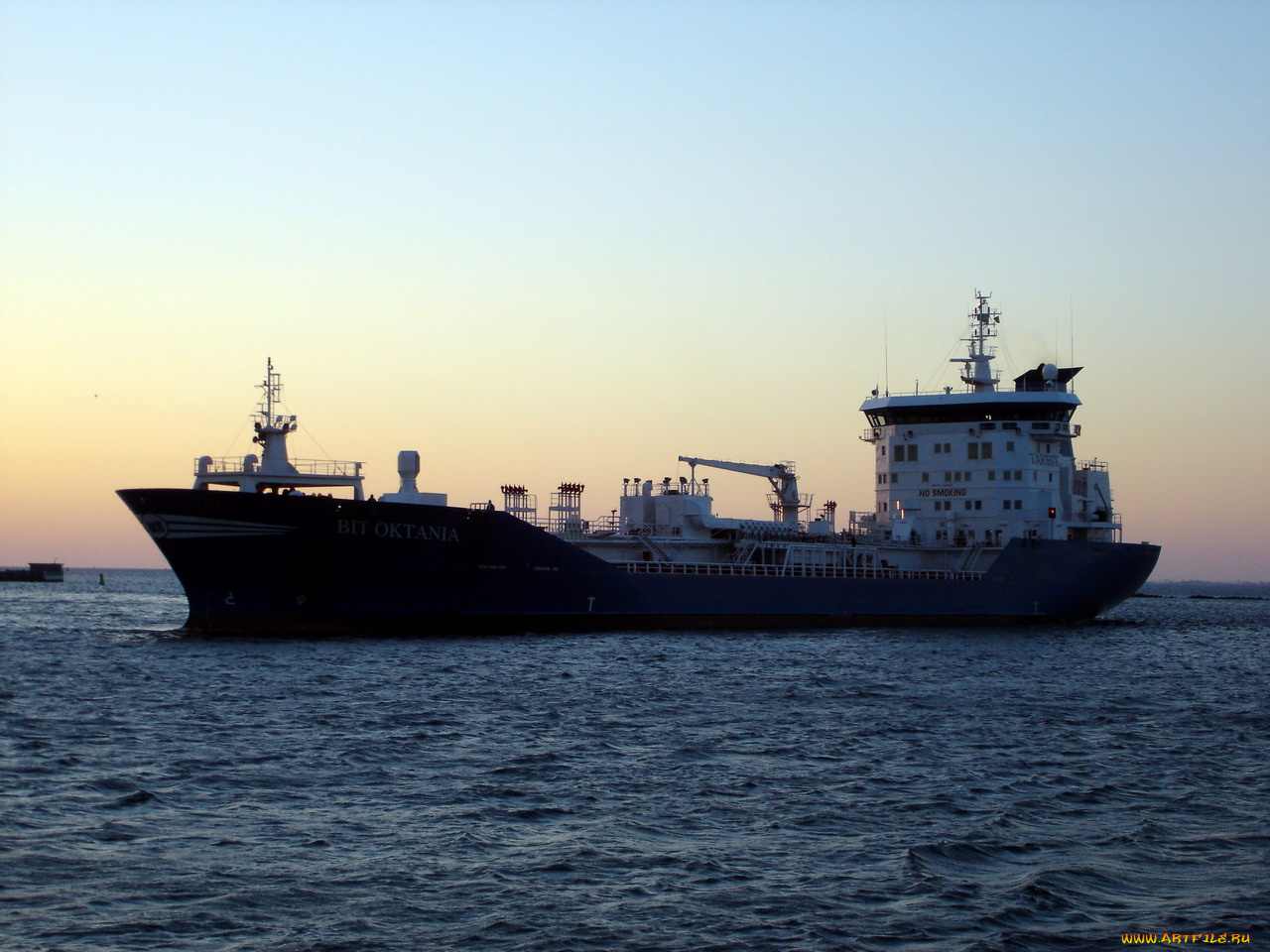 bit, oktania, корабли, баржи