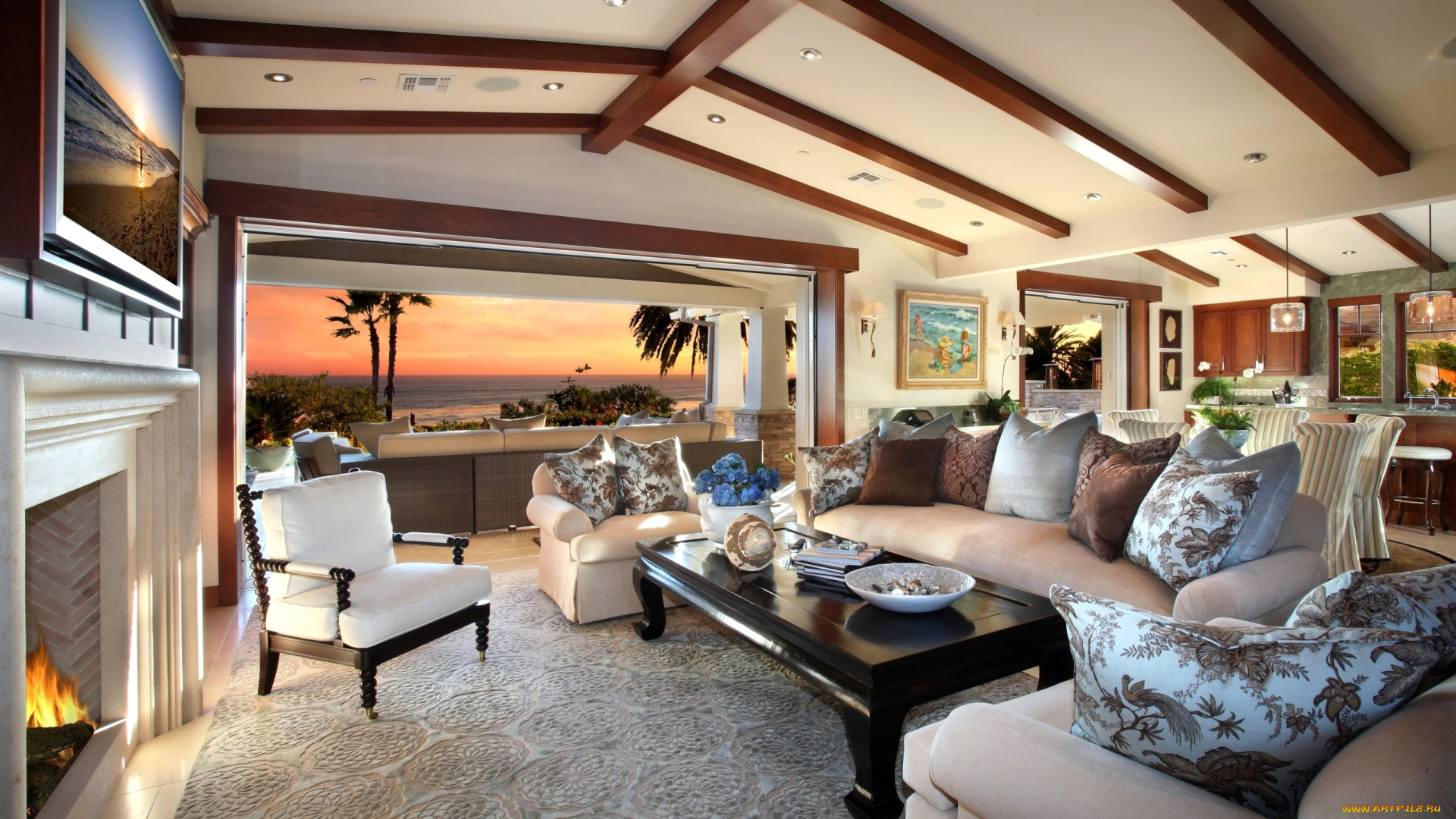 интерьер, гостиная, диван, подушки, камин