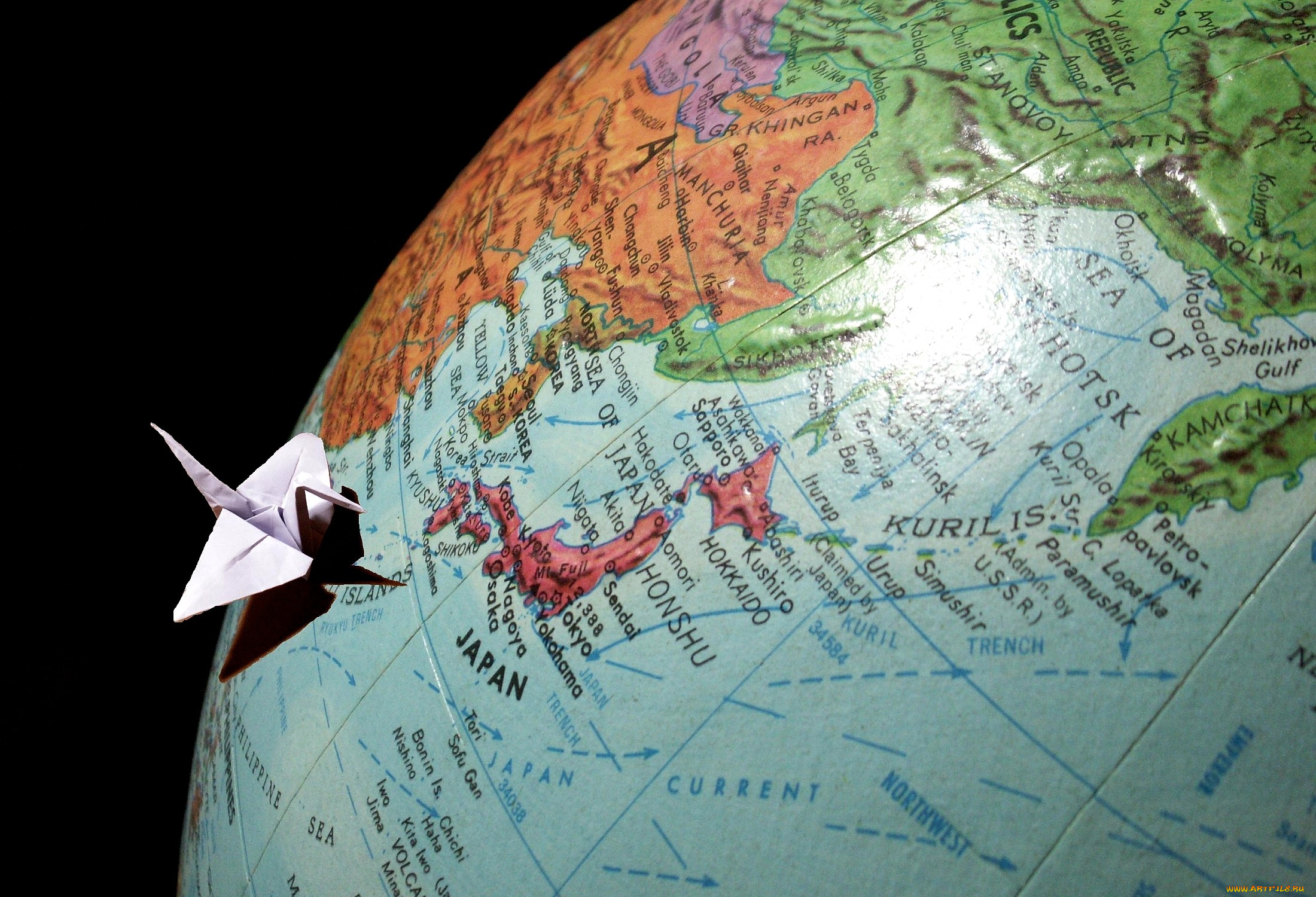 разное, глобусы, карты, Япония, журавлик, глобус