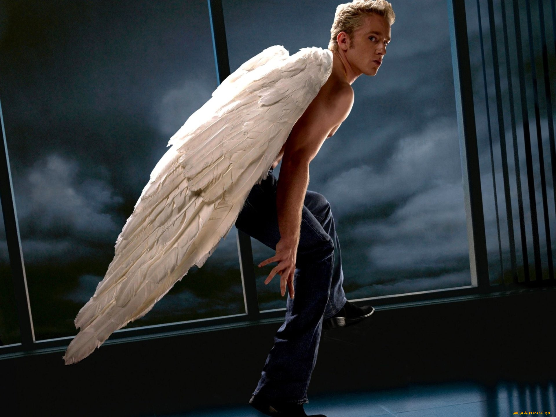 кино, фильмы, x-men, 3, парень, крылья, ангел, окно