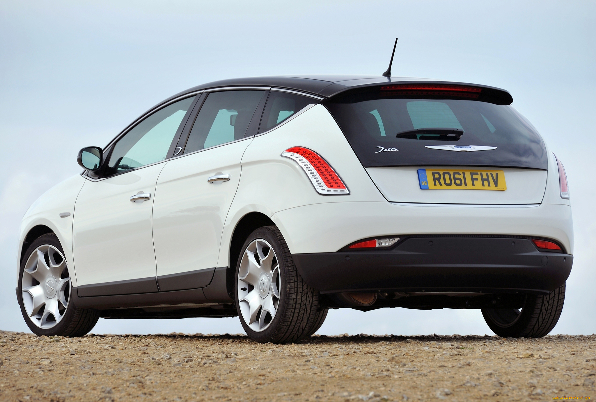 chrysler, delta, 2011, автомобили, chrysler, delta, 2011, белый