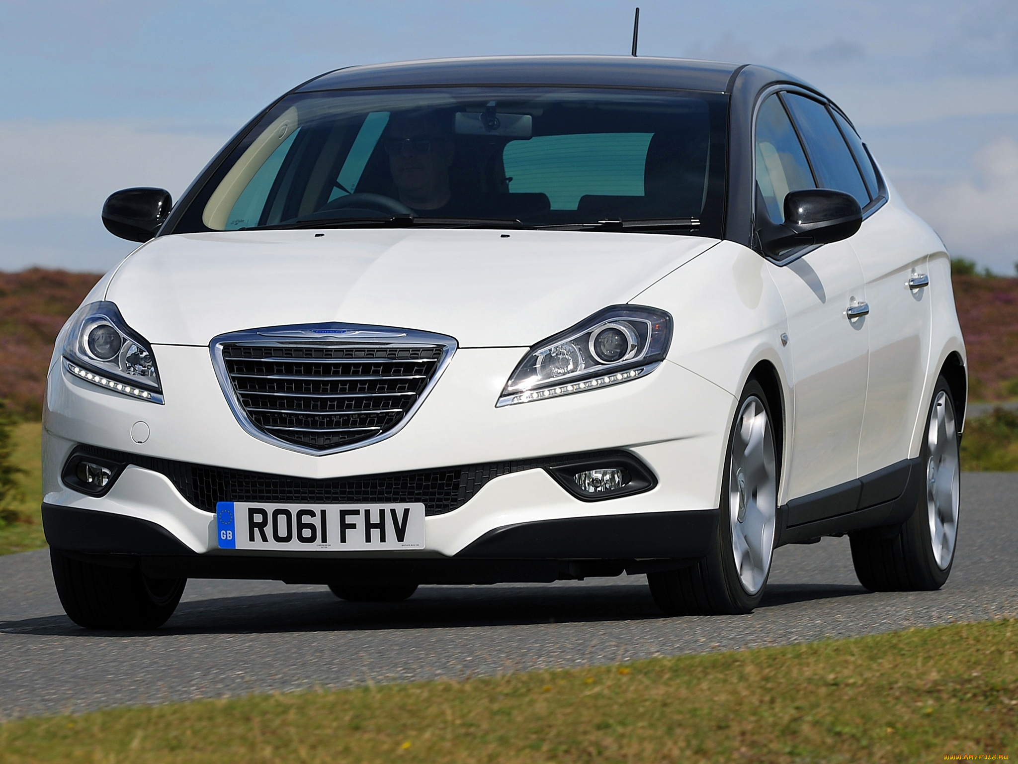 chrysler, delta, 2011, автомобили, chrysler, delta, 2011, белый