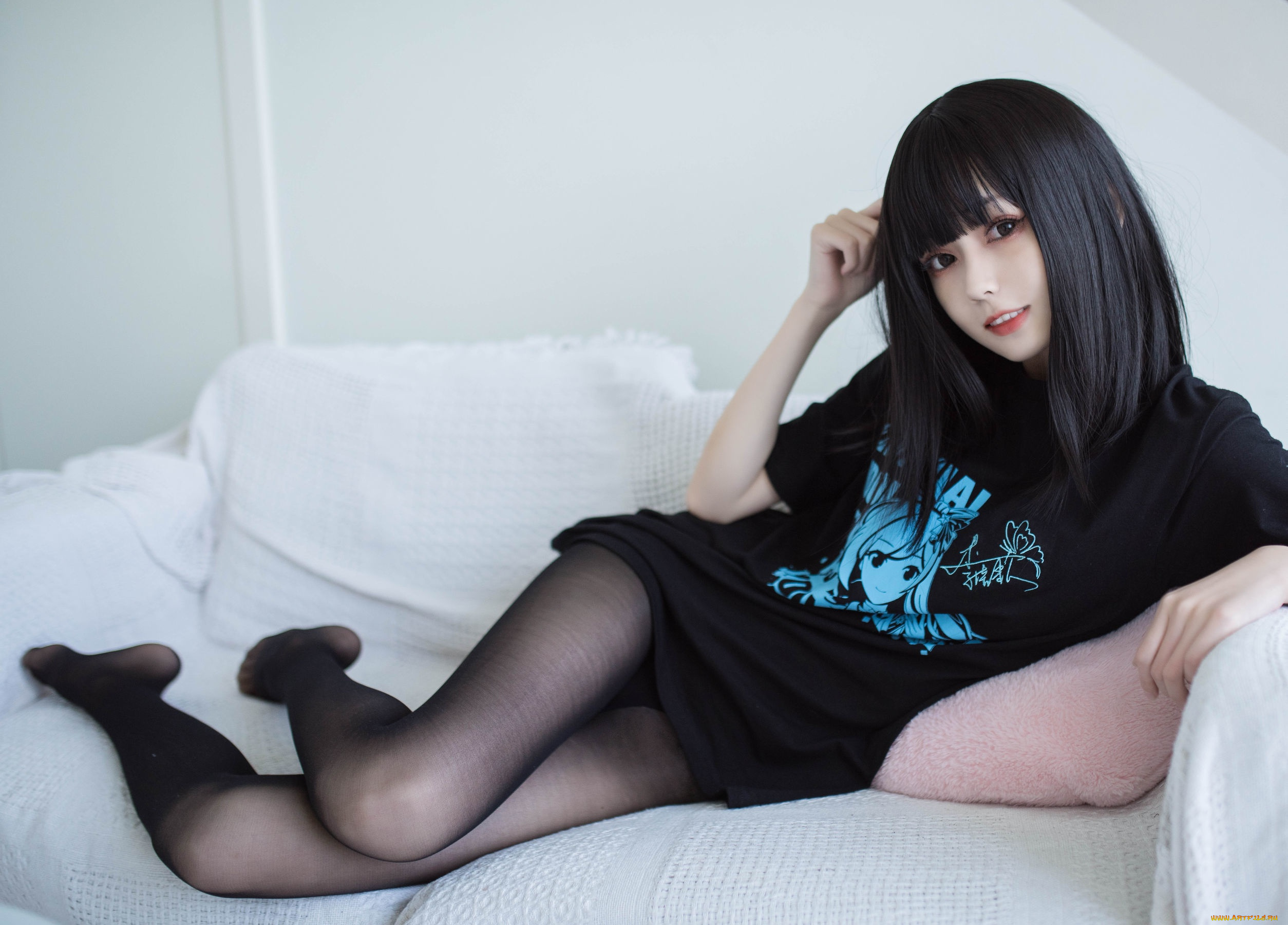 девушка, -, girl, девушки, -, азиатки, девушка, женщина, брюнетка, темноволосая, сексуальная, модель, звезда, позирует, разная, обувь, верхняя, стильная, одежда, нижнее, эротическое, бельё, трусы, лифчик, колготки, чулки, аксессуары, макияж, и, множество, элементов, на, фотографии