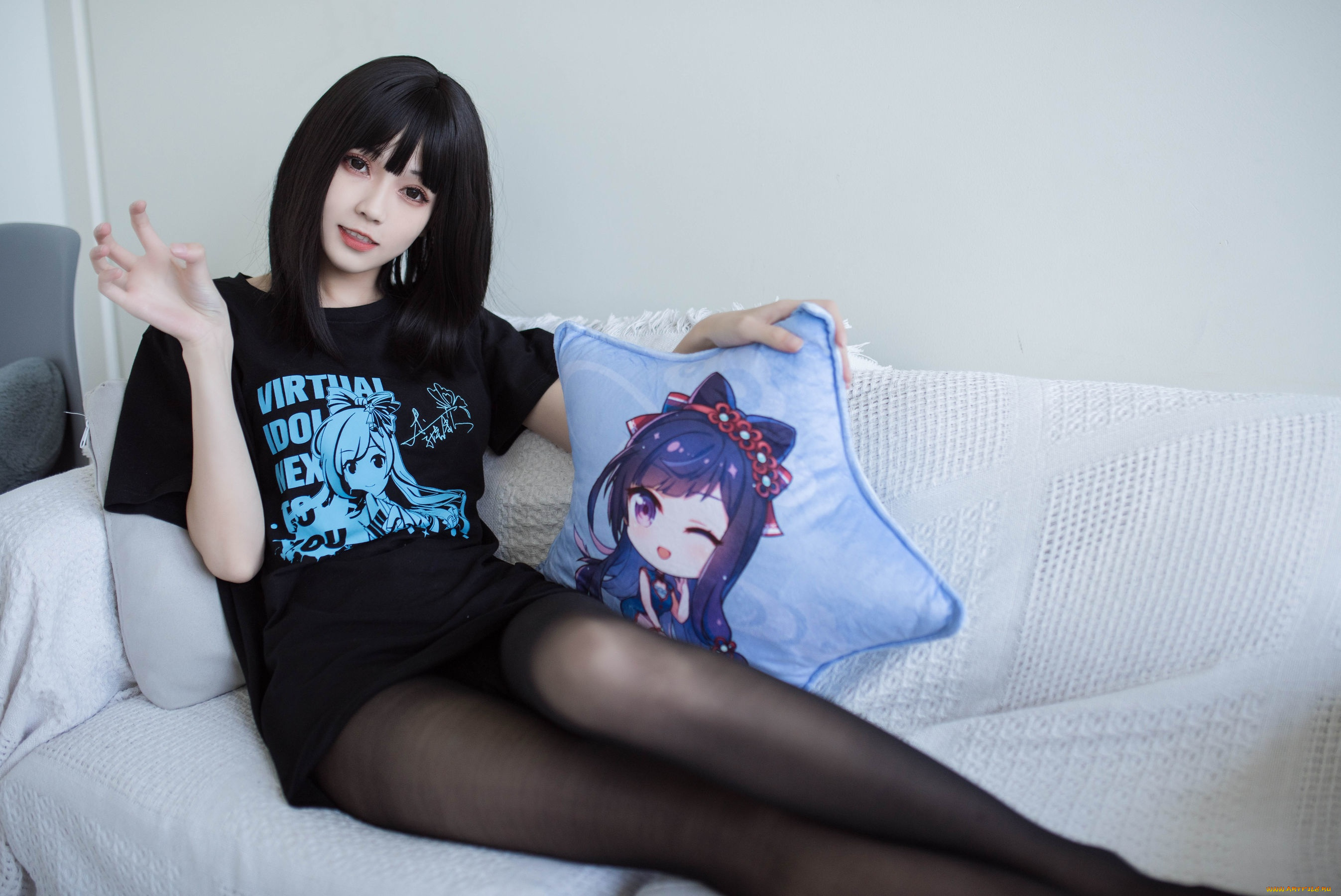 девушка, -, girl, девушки, -, азиатки, девушка, женщина, брюнетка, темноволосая, сексуальная, модель, звезда, позирует, разная, обувь, верхняя, стильная, одежда, нижнее, эротическое, бельё, трусы, лифчик, колготки, чулки, аксессуары, макияж, и, множество, элементов, на, фотографии