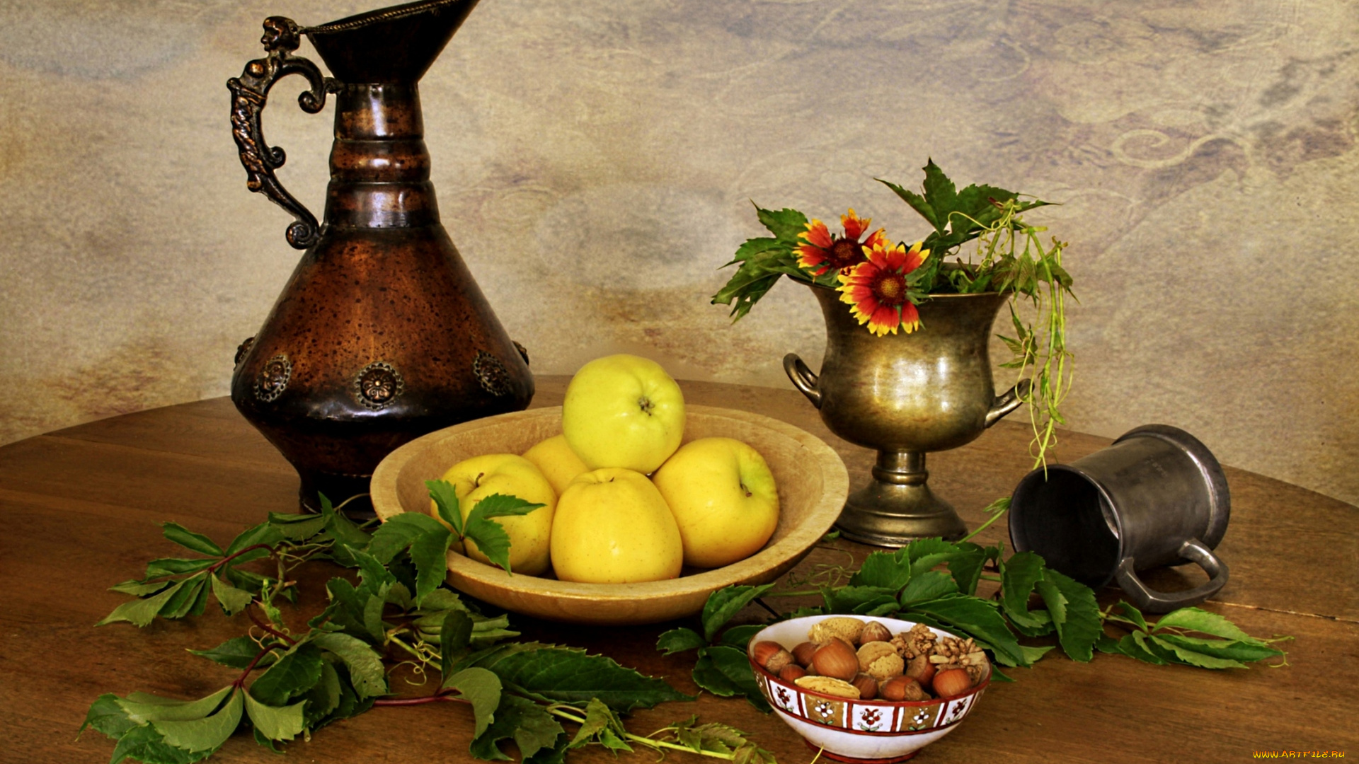 еда, натюрморт, орехи, яблоки, кувшин