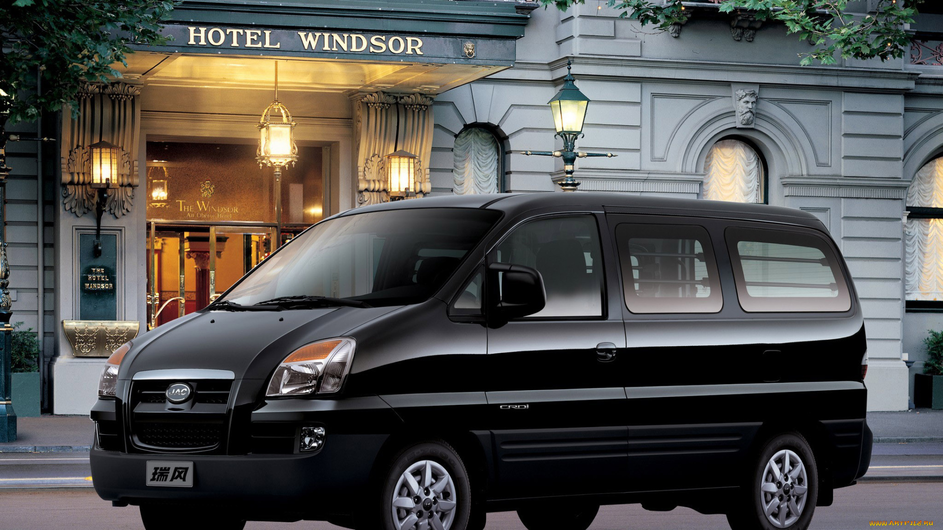 автомобили, jac, фонари, черный, микроавтобус, гостиница, здание, refine, ii