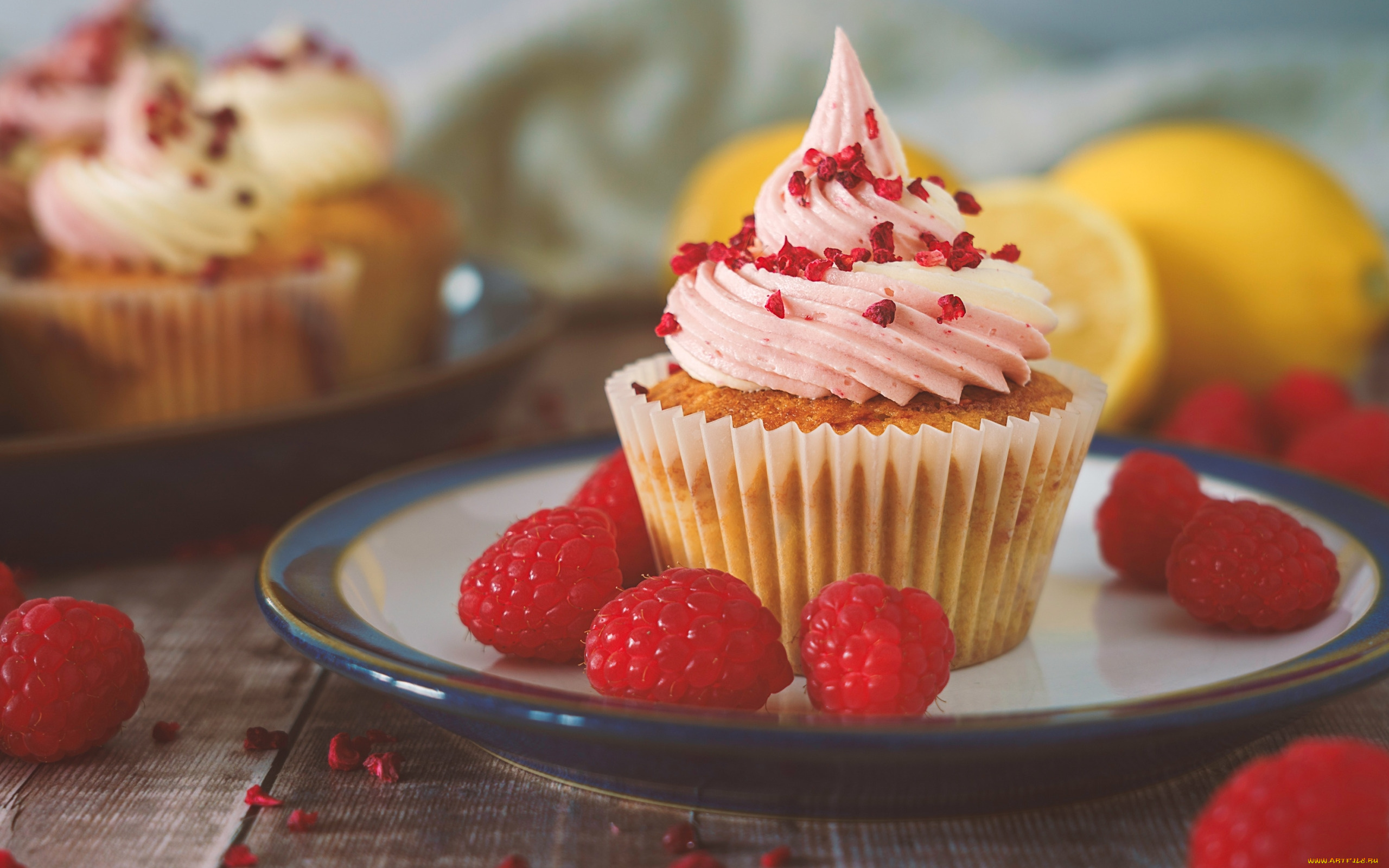 еда, пирожные, , кексы, , печенье, капкейк, кекс, малина