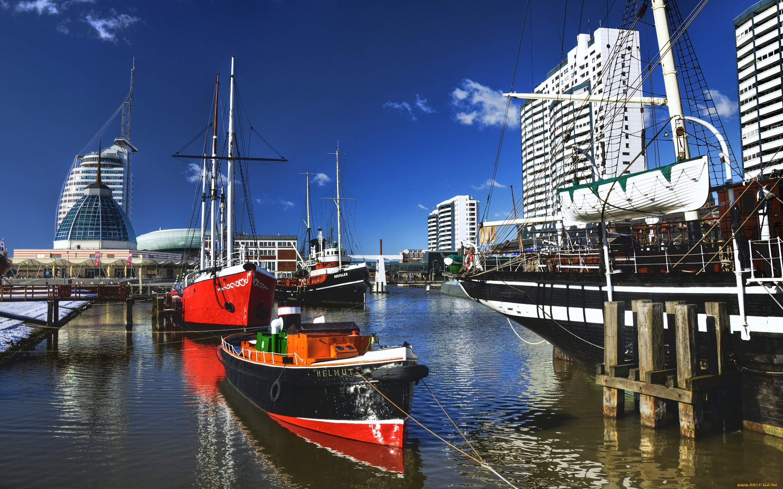 корабли, порты, причалы