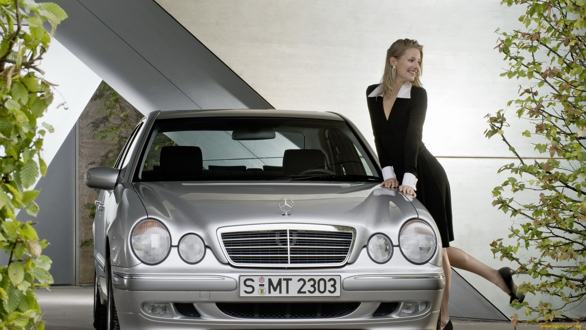 автомобили, авто, девушками, девушка, мерседес, туфли