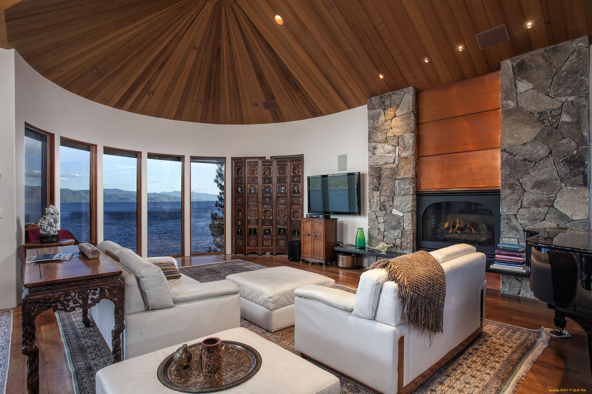 интерьер, гостиная, диван, окно