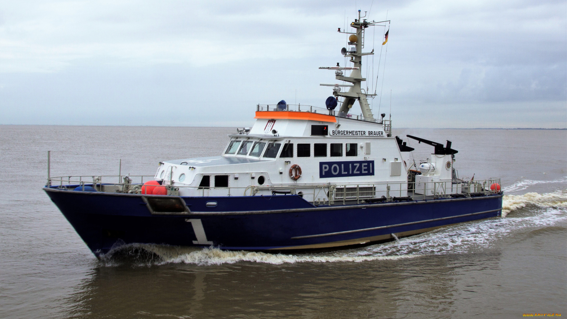 корабли, катера, катер