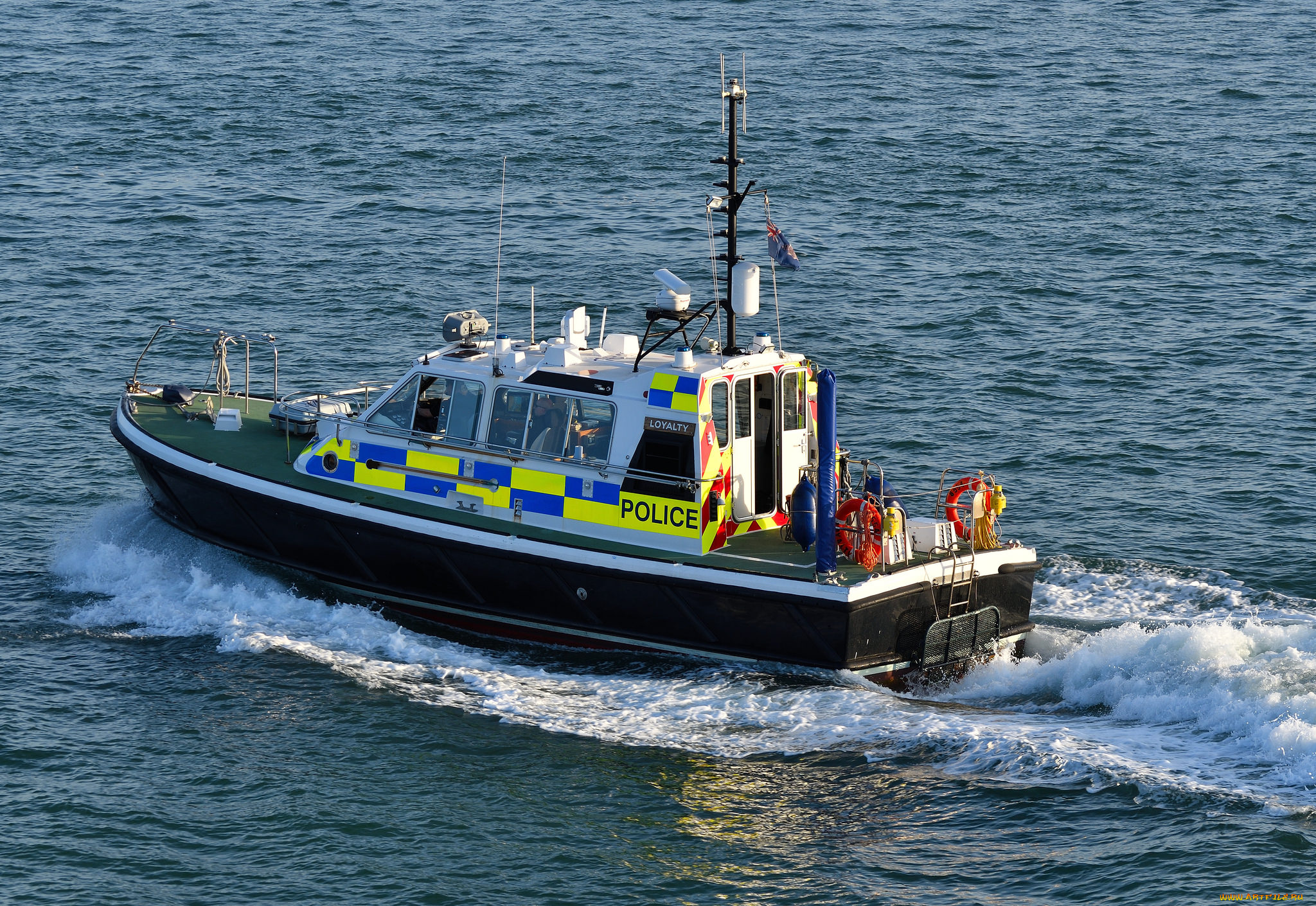 корабли, катера, катер