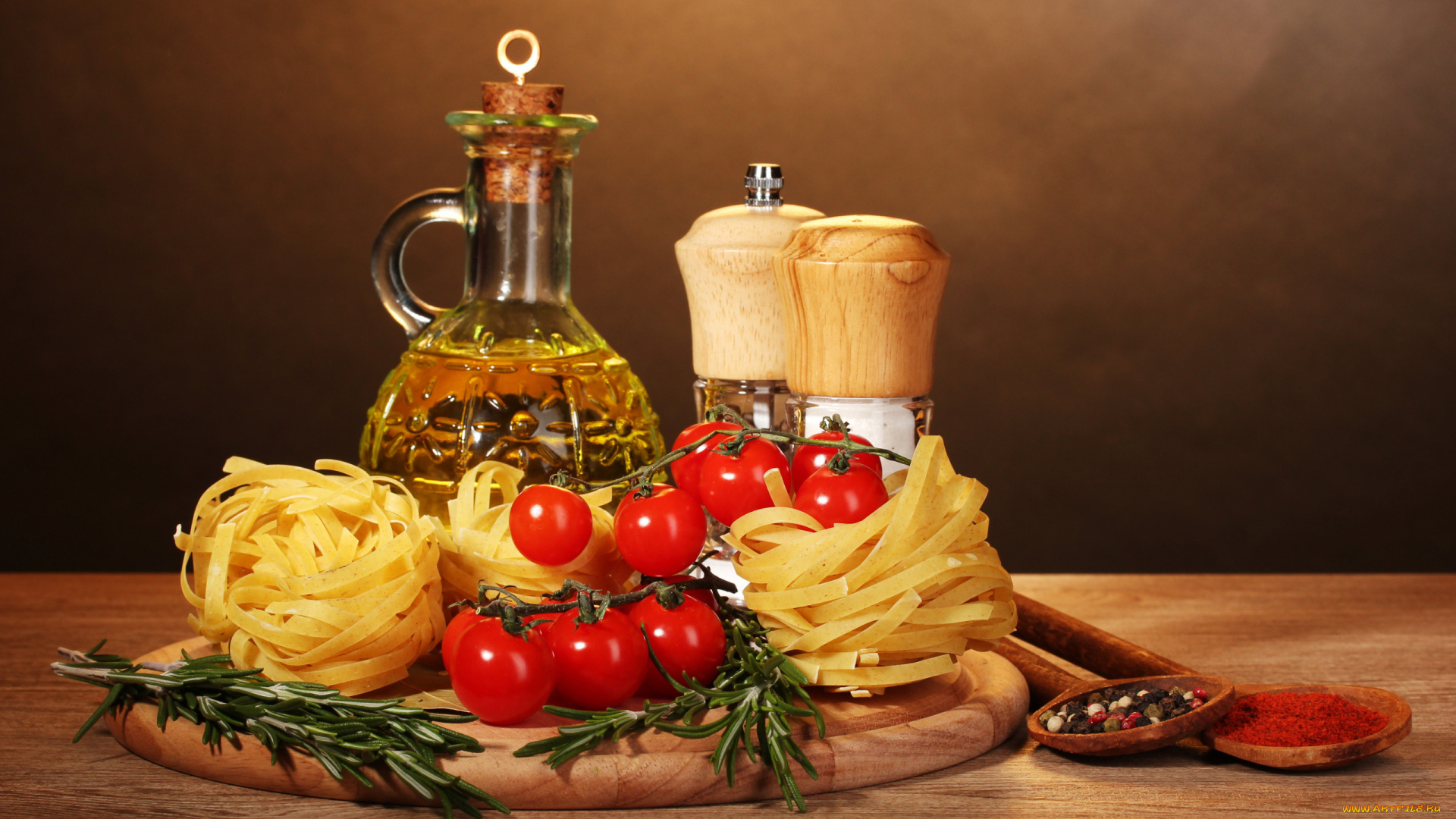 еда, макароны, , макаронные, блюда, масло, перец, розмарин, помидоры