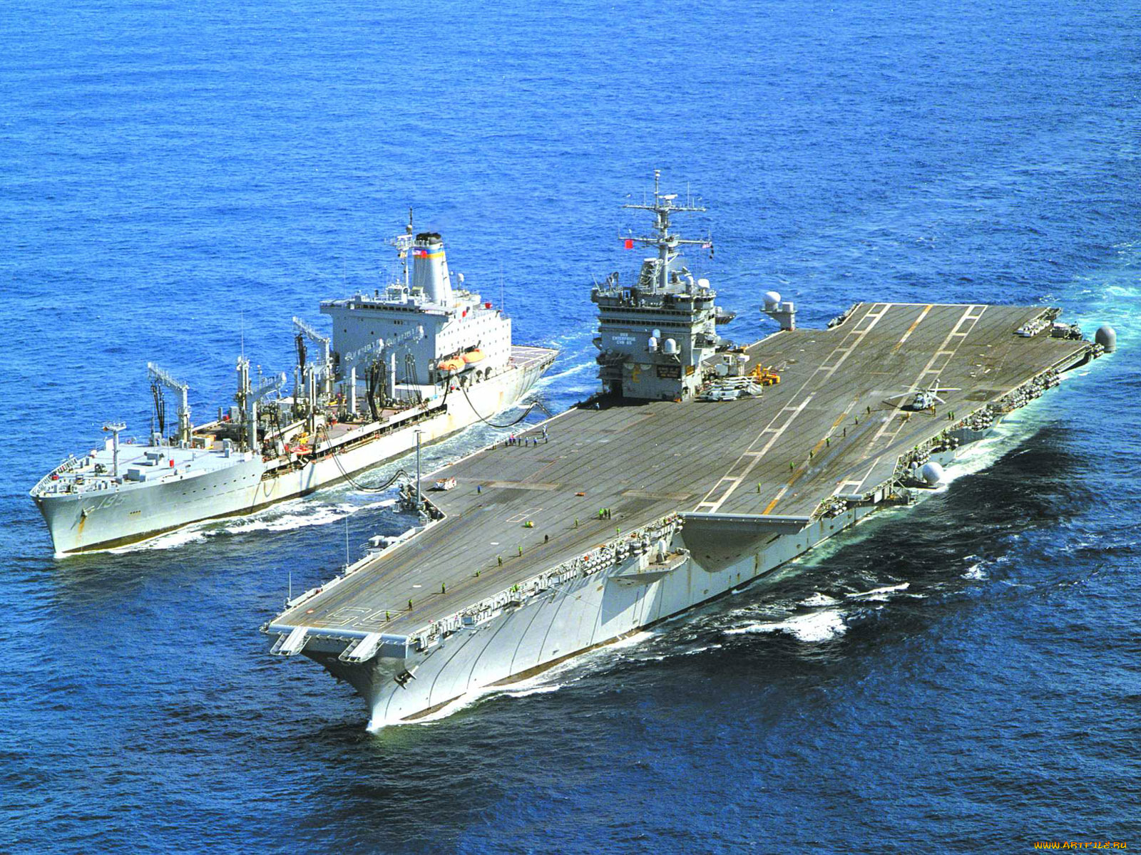 корабли, разные, вместе