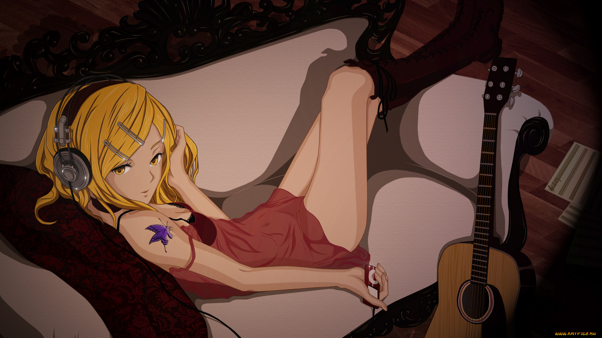 аниме, vocaloid, kagamine, rin, наушники, гитара, диван, девушка, плеер, татуировка