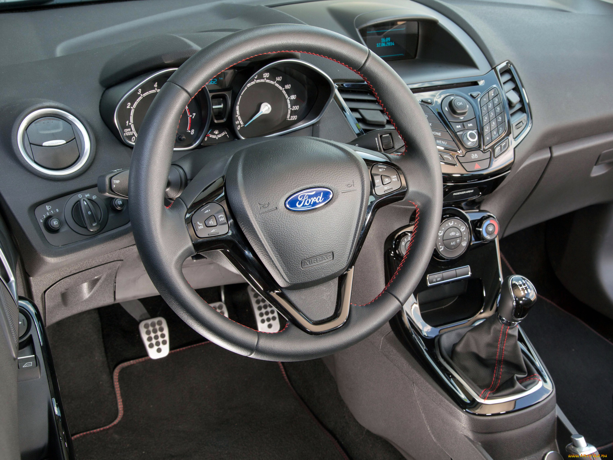 автомобили, спидометры, торпедо, sport, 2014г, fiesta, ford