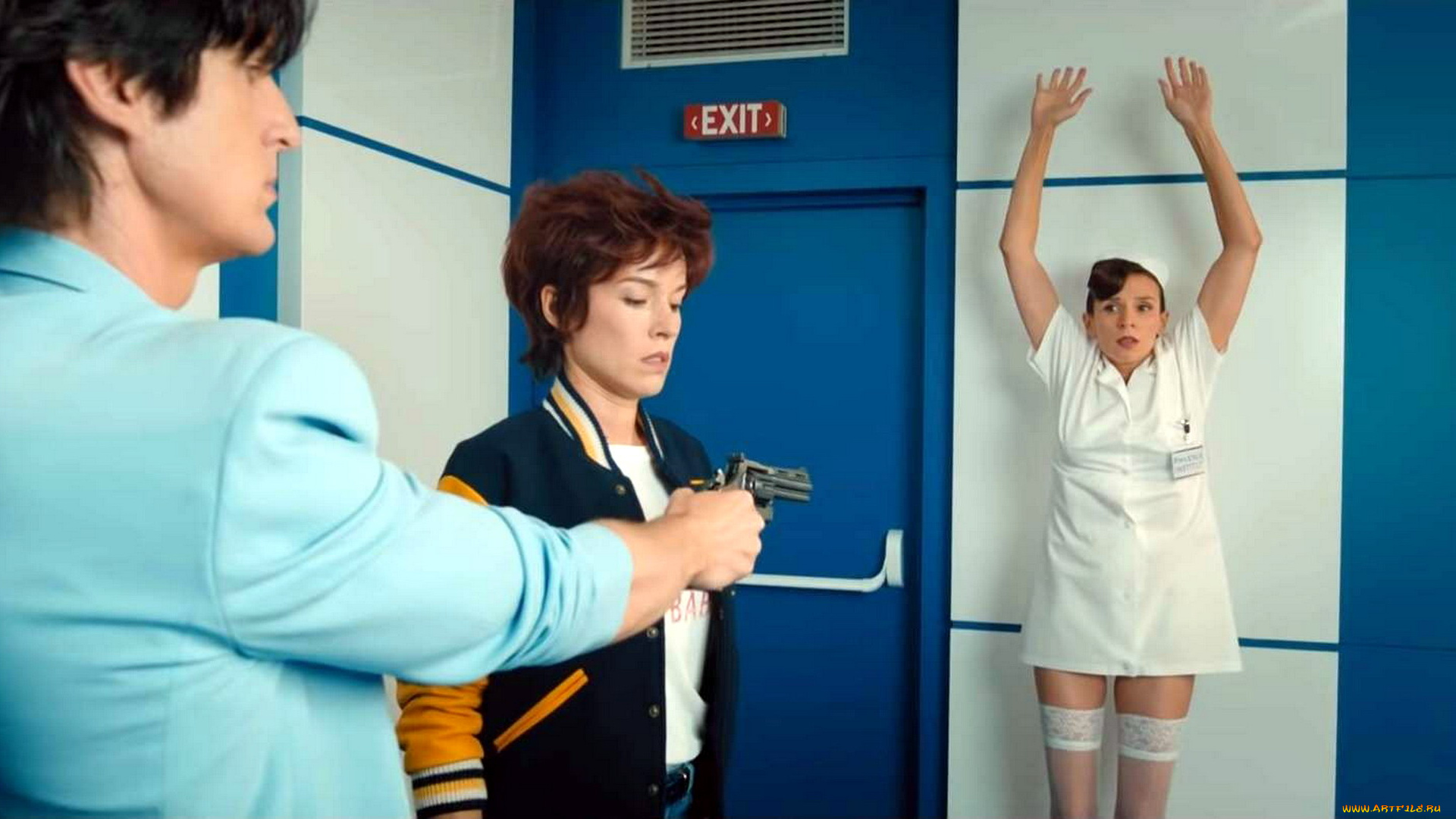 кино, фильмы, nicky, larson, et, le, parfum, de, cupidon, детектив, женщины, пистолет