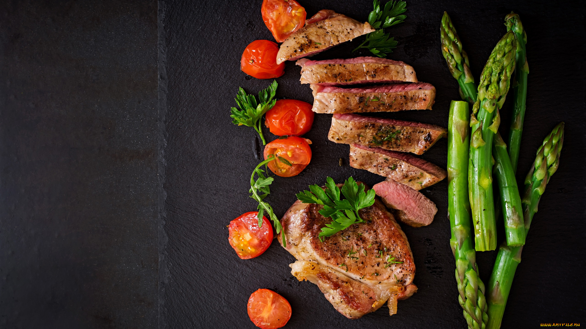 еда, мясные, блюда, спаржа, мясо, петрушка, помидоры
