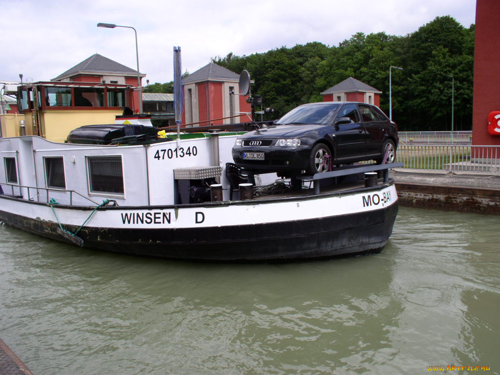 корабли, баржи