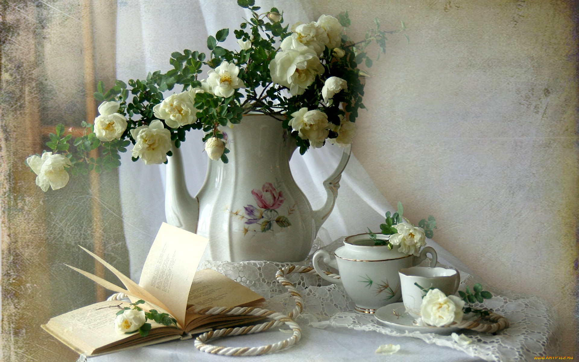 цветы, шиповник, текстура, бечевка, шнур, книга, посуда, букет, натюрморт, винтаж