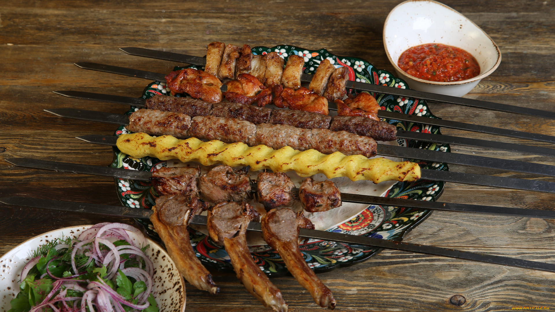 еда, шашлык, , барбекю, вкусно, соус, зелень