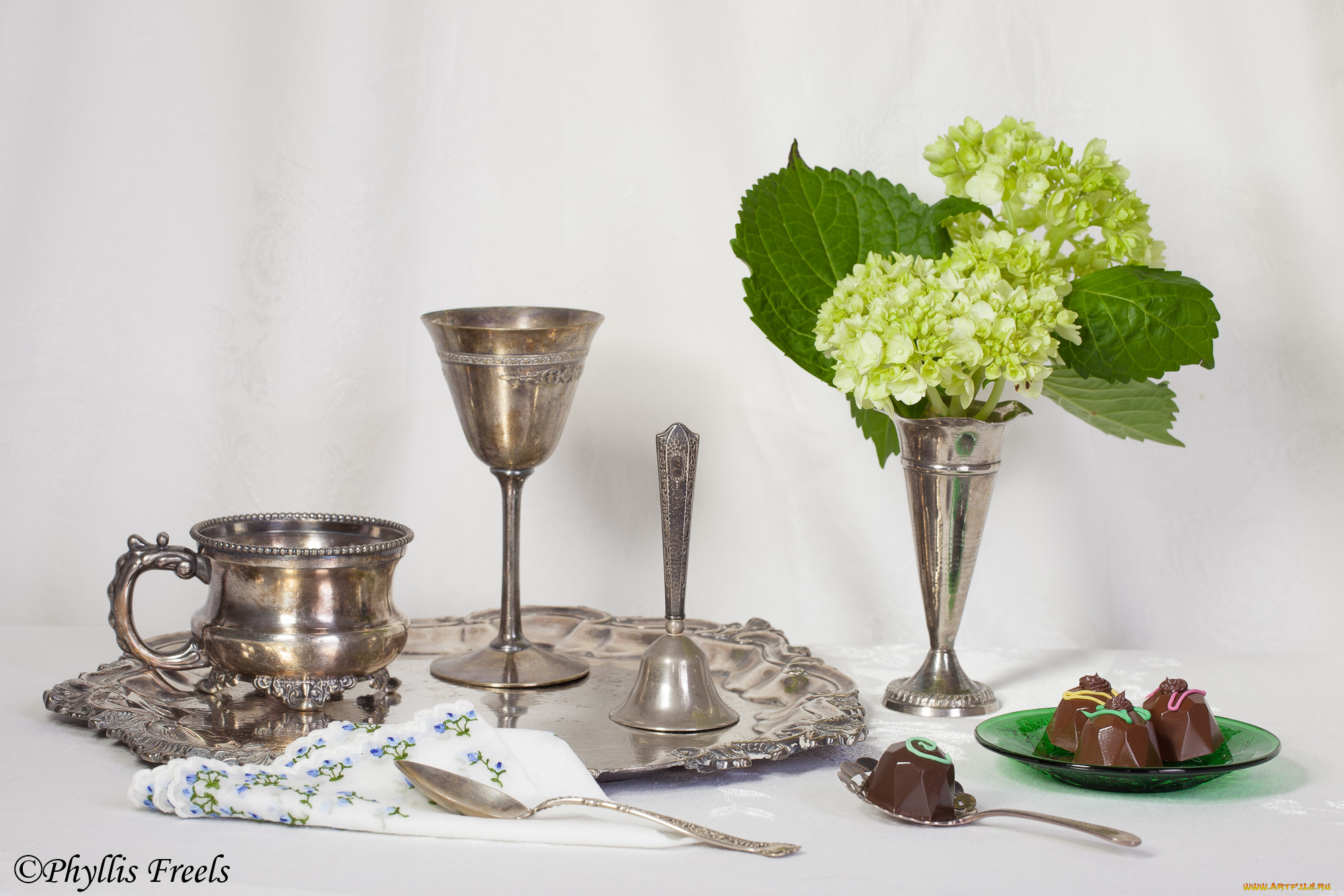 еда, конфеты, , шоколад, , сладости, цветы, натюрморт, посуда