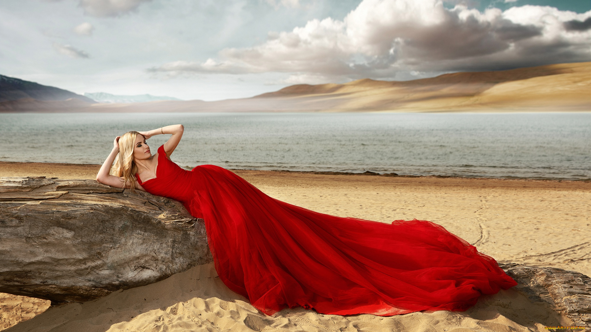 девушки, -unsort, , блондинки, , светловолосые, поза, ренат, хисматулин, девушка, море, песок, стиль, пляж, красное, платье