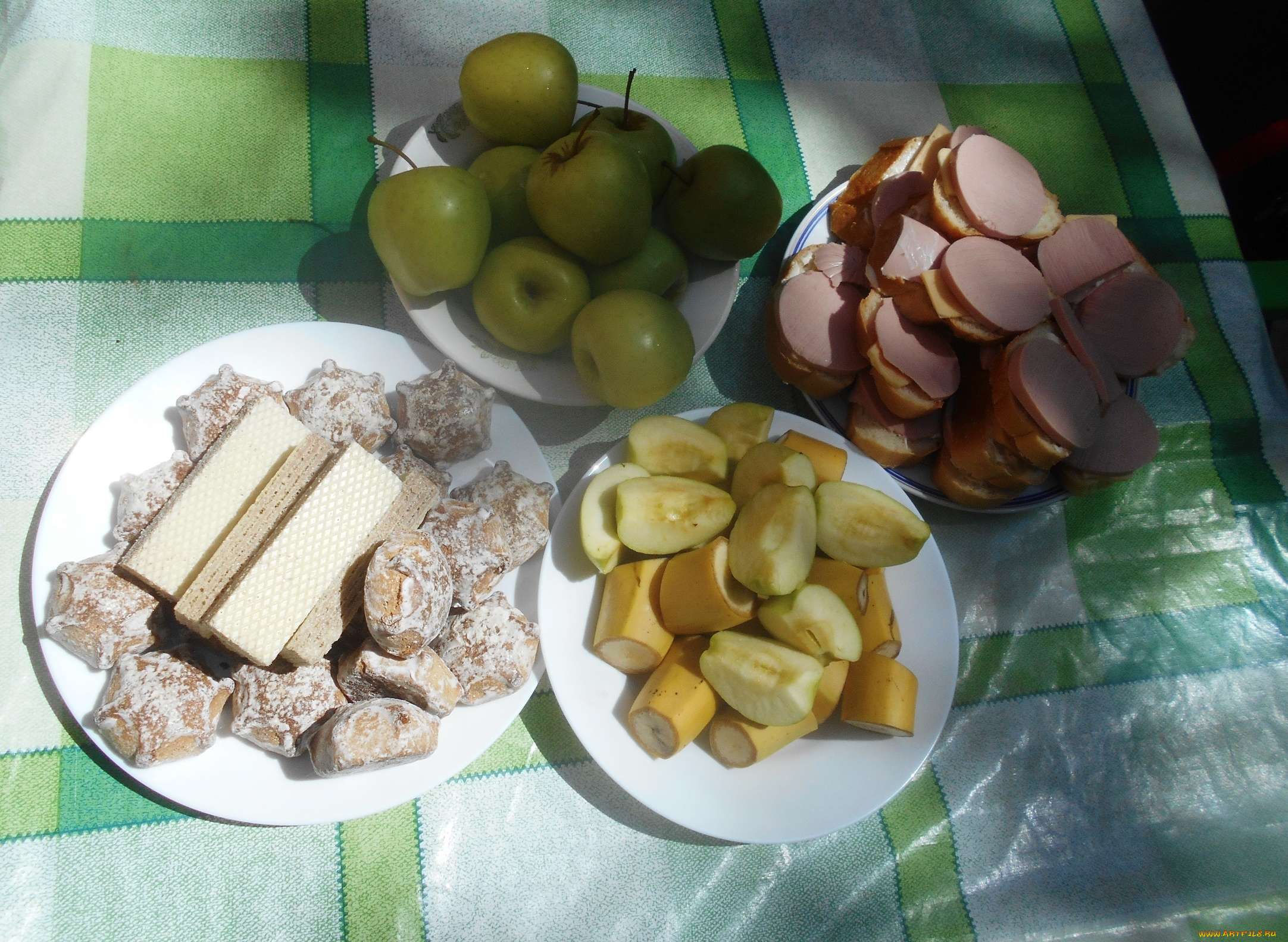 еда, бутерброды, , гамбургеры, , канапе, пряники, бананы, вафли, хлеб, колбаса, сыр, яблоки