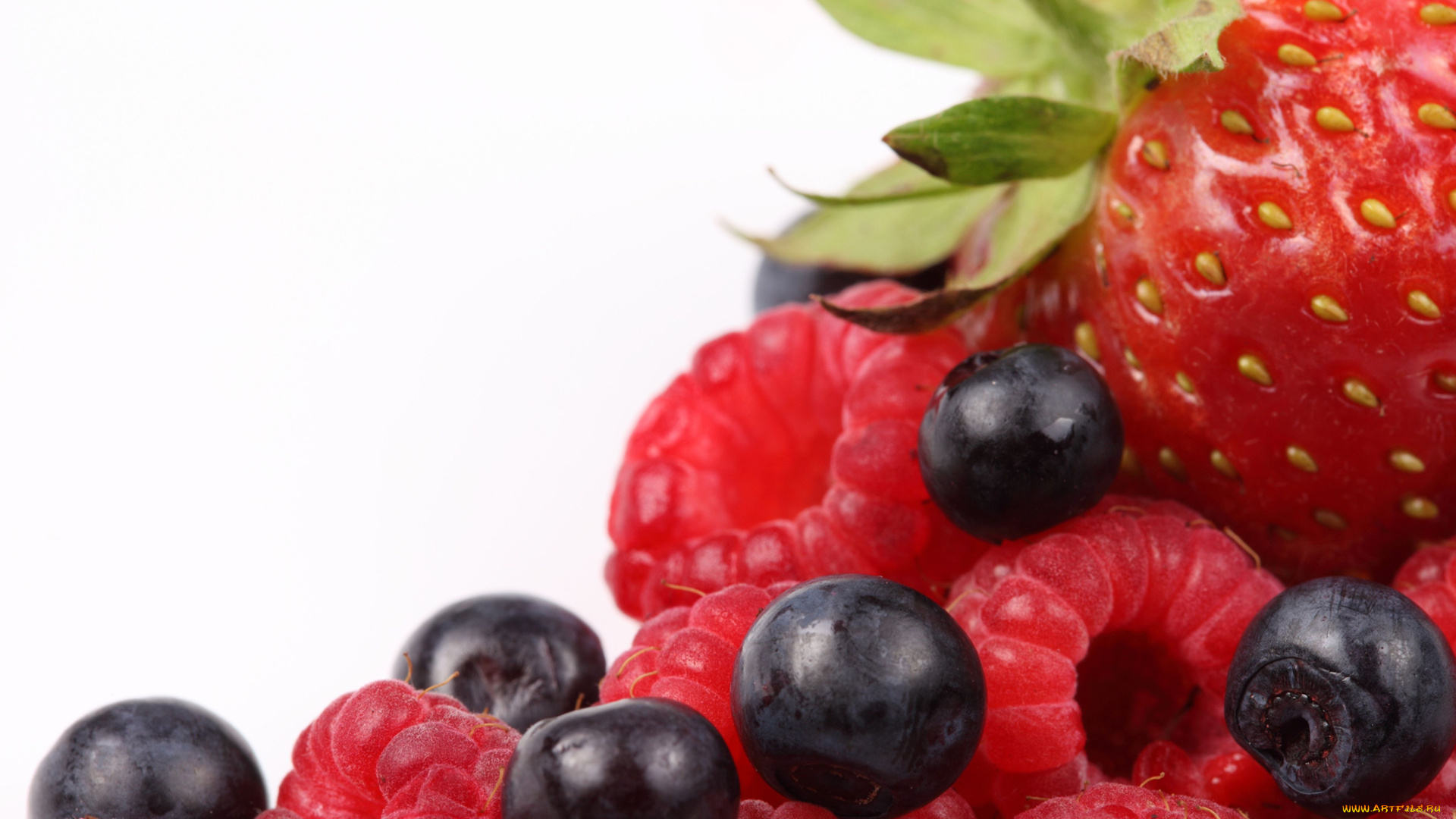 еда, фрукты, ягоды, черника, малина, клубника